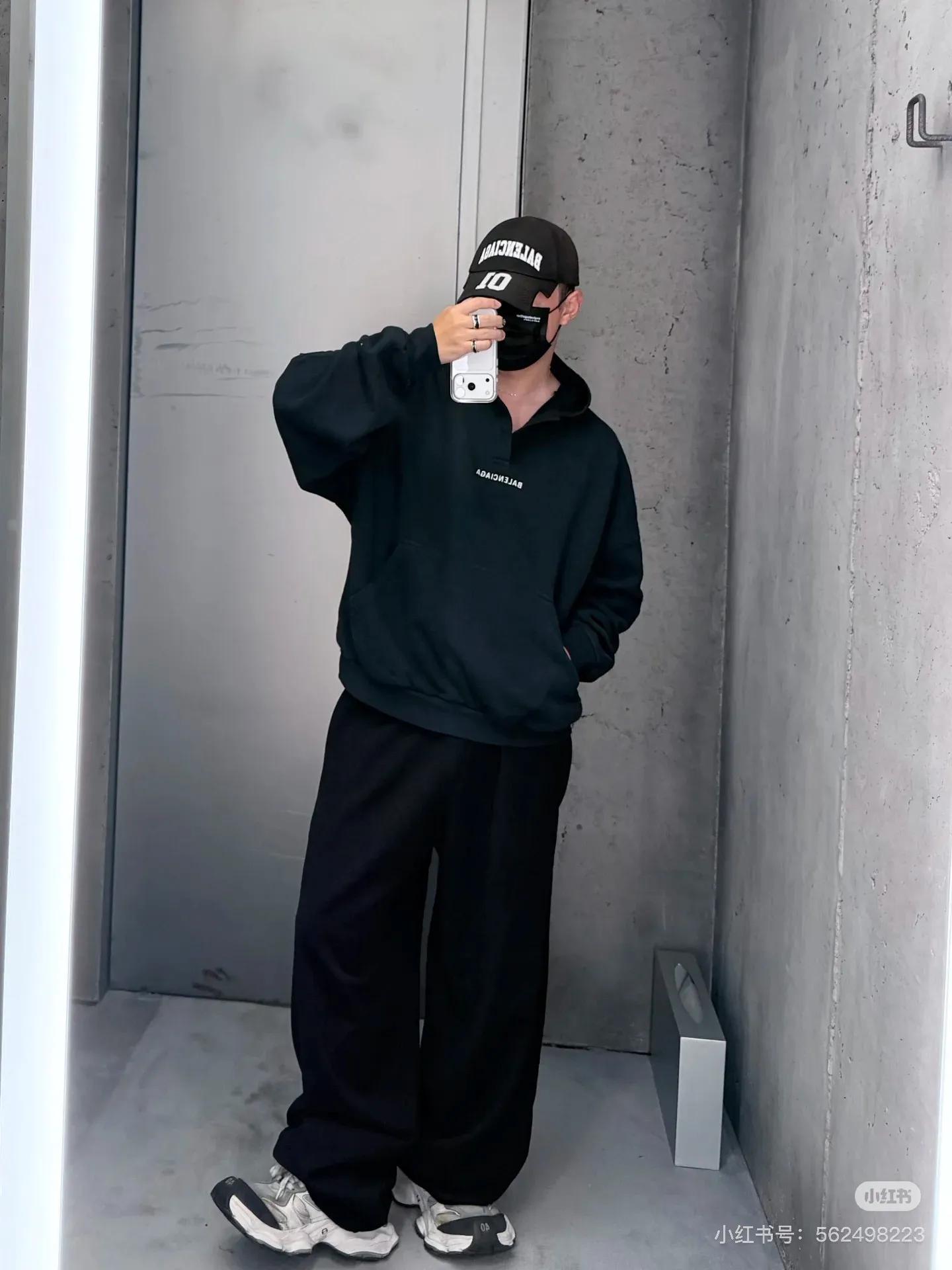 Model picture