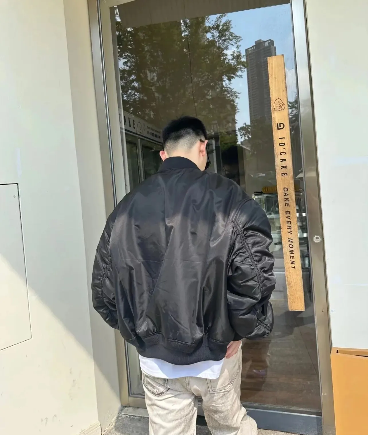 Balenciaga / Balenciaga Hollow logo embroidered baseball flight cotton jacket Upper body information picture ℹ️