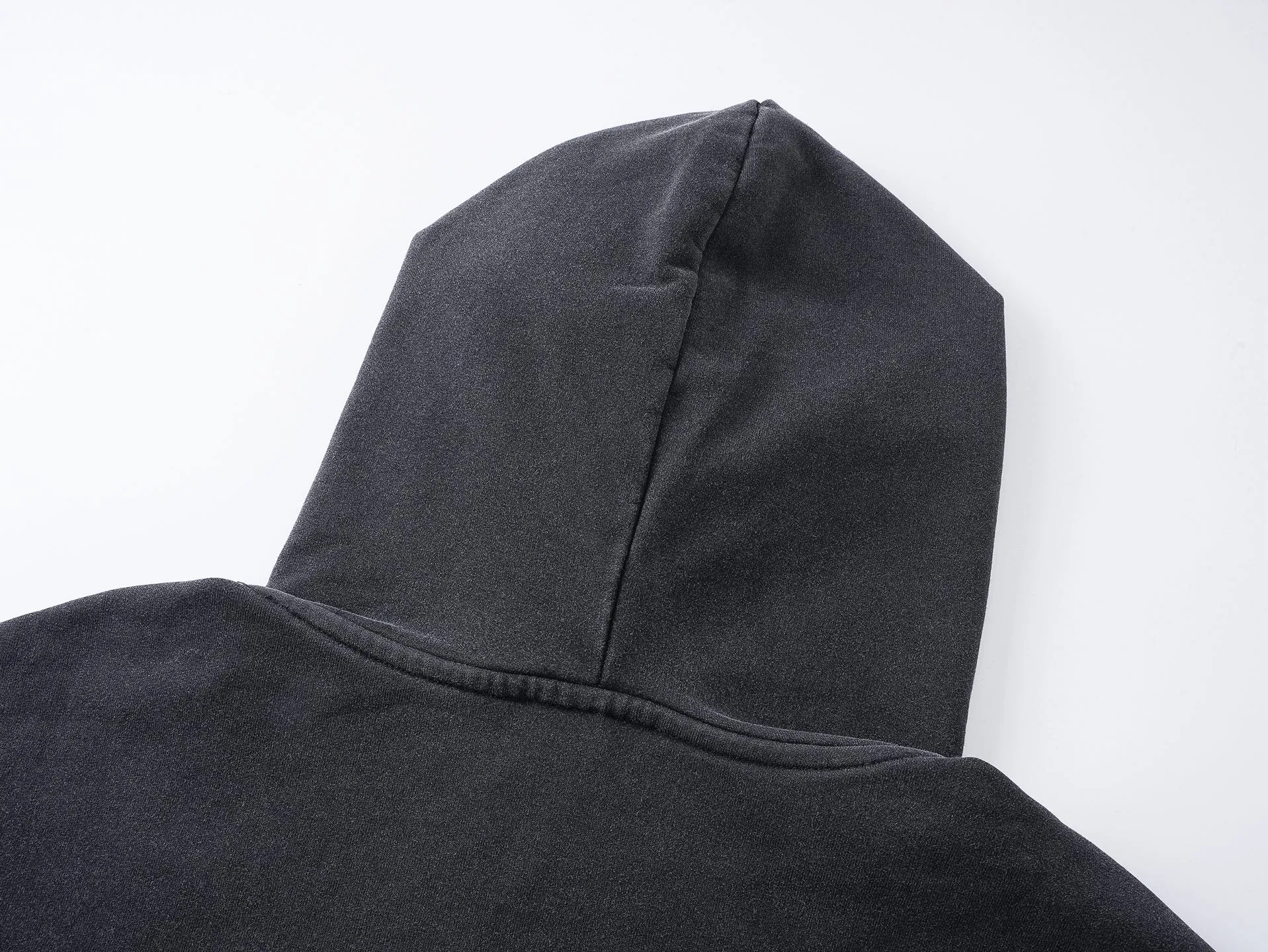 🅿️390 BALENCI*GA Paris Los Angeles night view hooded long-sleeved sweatshirt. The front pattern is directly sprayed by computer. The ready-made clothes are washed and aged. The letters are clear. The effect is three-dimensional. Exclusively woven and dyed 460g fabric. Threads are dyed in the same vat with zero color difference. Brick cabinet synchronization. Welcome to compare. Same style for men and women -Color: washed black, apricot -SIZE: Xs S M L style number 8966#