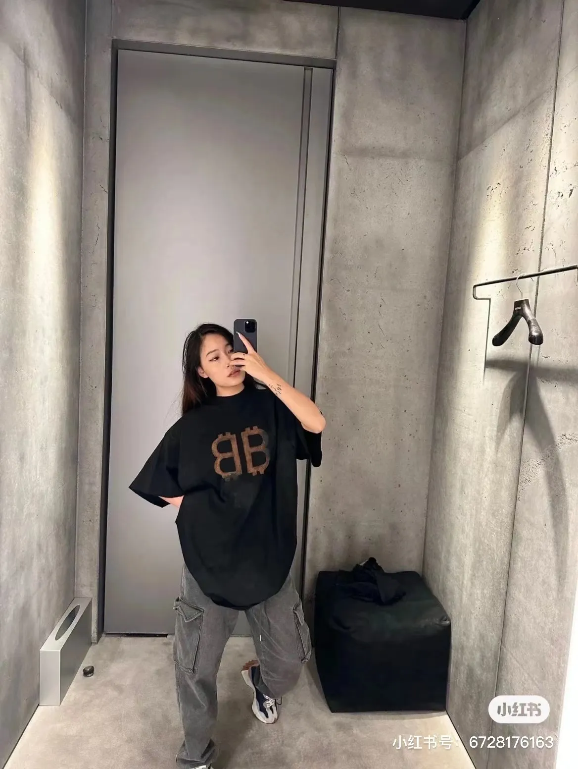 Model picture