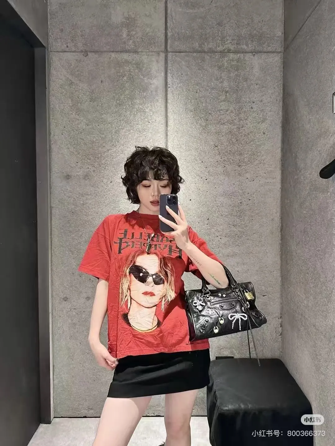 Model picture
