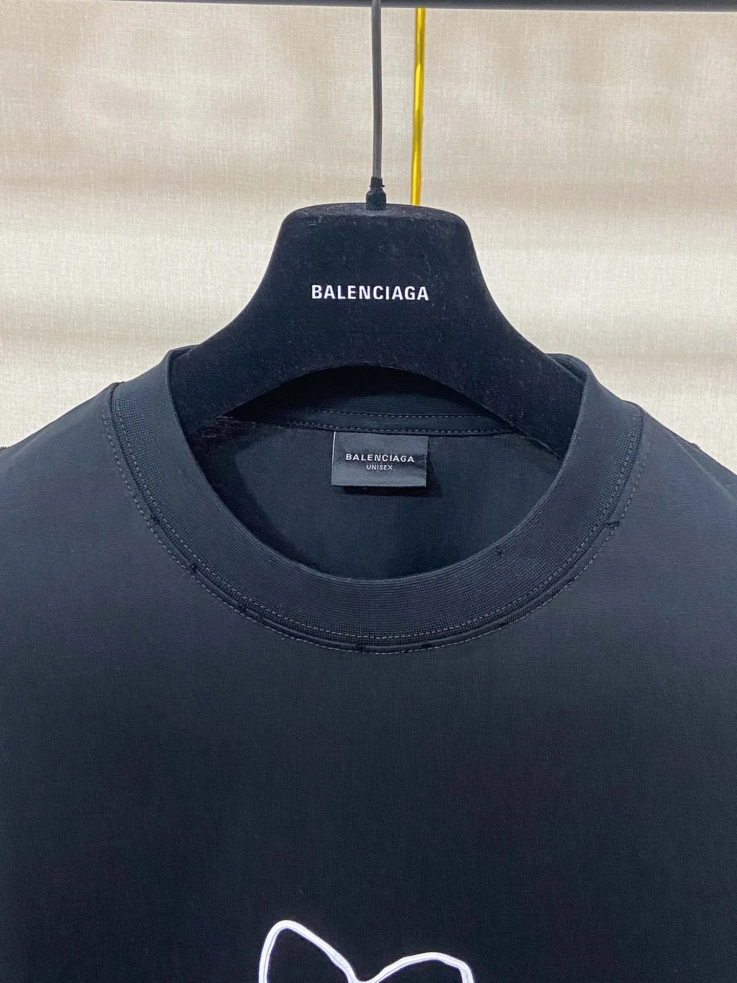 🅿️180 9159# Actual photo top version [[BALENCIA*GA] official website quality Paris's new Chinese Valentine's Day limited love LOGO printed short-sleeved T-shirt OS version Loose dropped shoulders Unisex style Fabric: 280g 100% cotton double yarn (three washing processes) Process: front and back printing Garment wash Frayed Distressed Shaping Solid Color Color: Black Pink Size: XS S M L