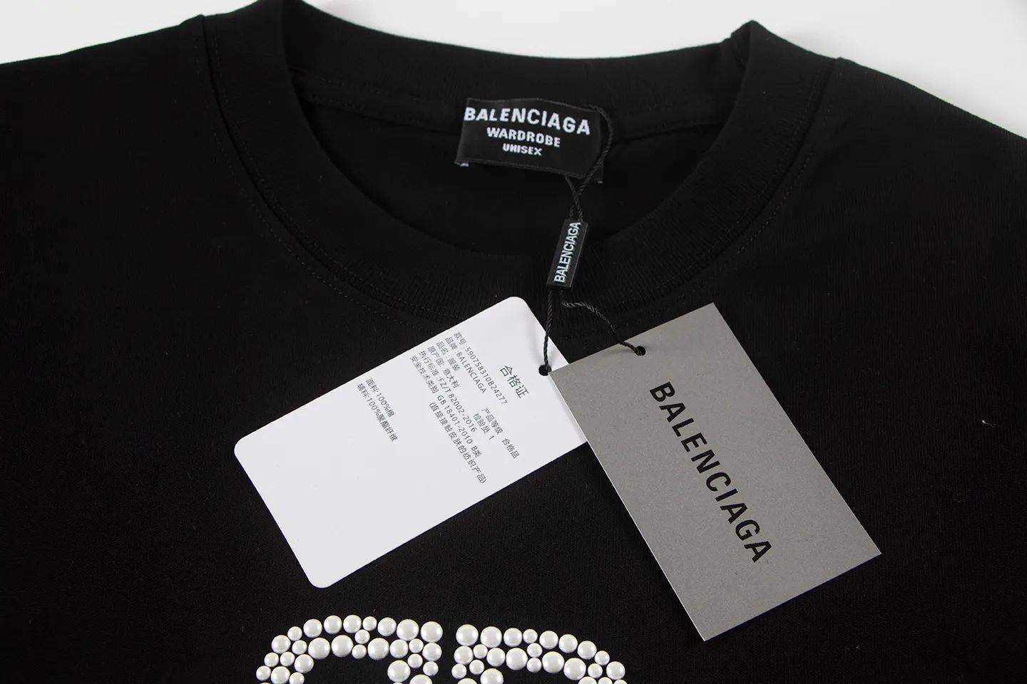 🅿️180 Balenciaga2026 new T-shirt (high craftsmanship) Material: Made of high version 300g double yarn combed cotton Size: S M L XL Color: black and white Style number: W2653