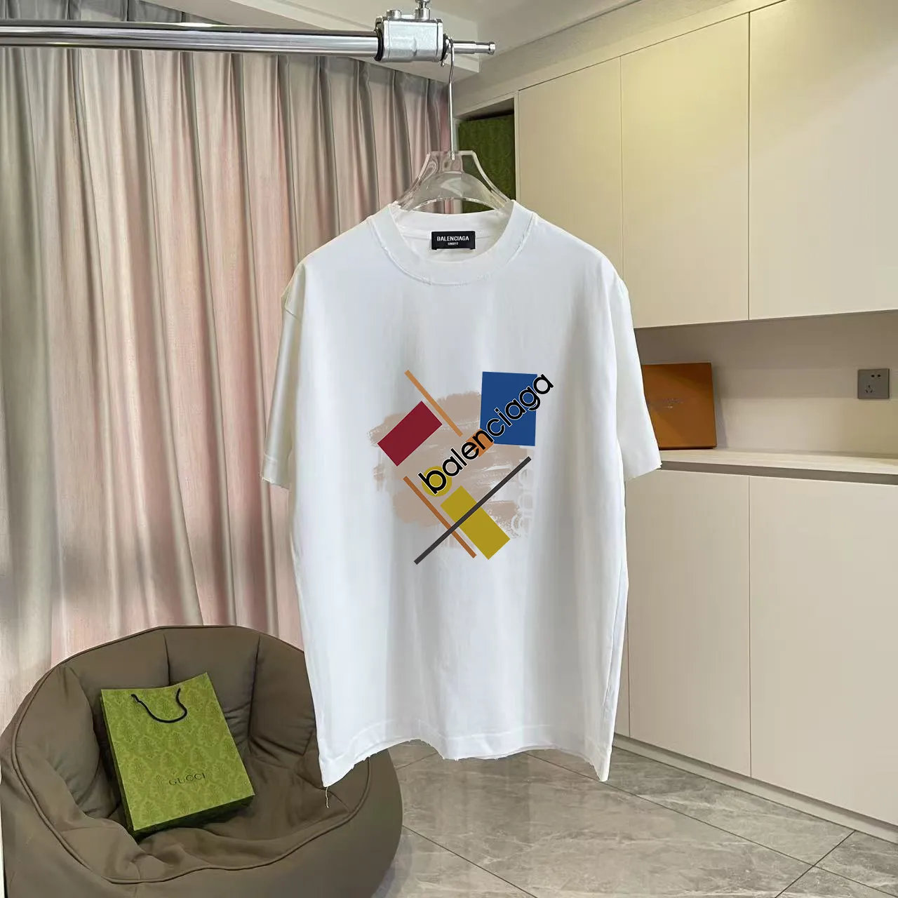🅿️190 BALENCI*GA Paris 2025 summer new style, washed, distressed, spray-painted, personalized letter logo printing, customized fabric 320g, short-sleeved T-shirt, same style for men and women, size: S M L XL XXL five codes, color: black, white, gradient black, gradient red