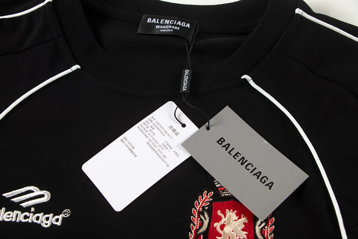 🅿️200 Balenciaga 2026 new T-shirt jersey Material: Made of high version 300g double yarn combed cotton Size: S M L XL Color: black and white Style number: W666