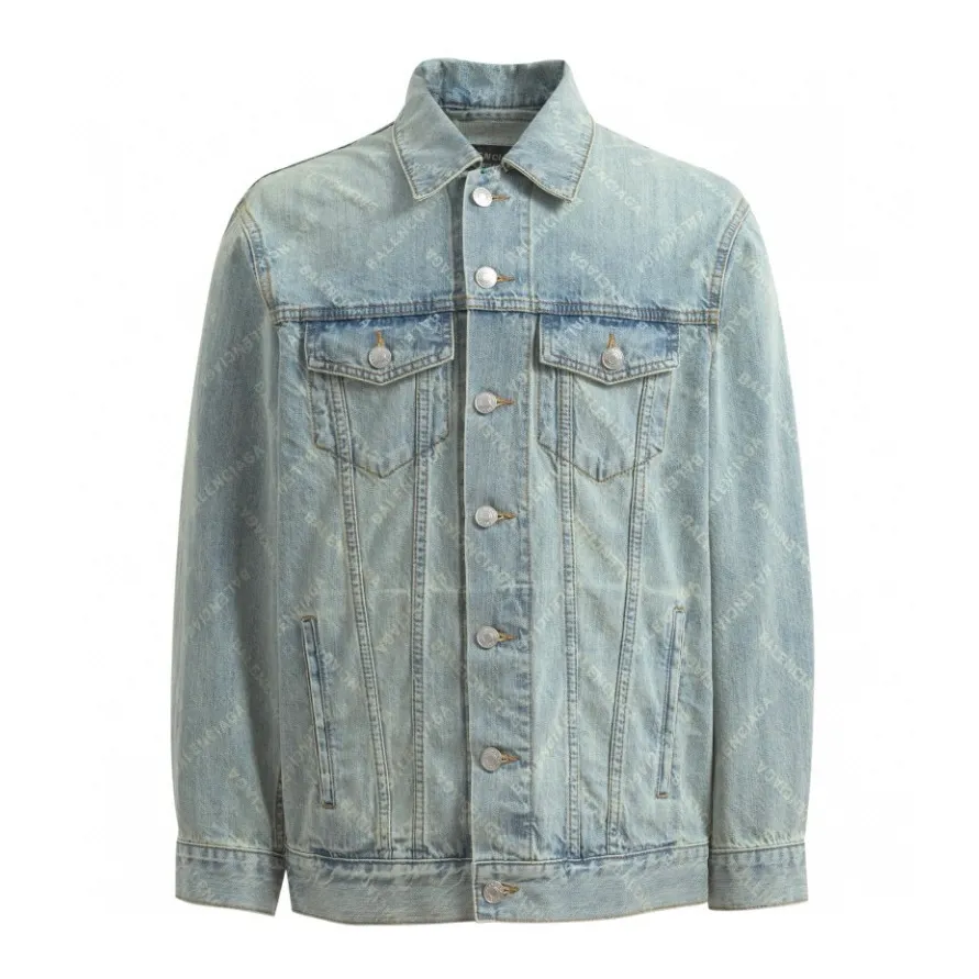 🅿️560 [Exclusive supply] BLCG 24FW full-print barrage denim jacket. The fabric is made of 100% cotton slub denim. The fabric has a thick texture, many and prominent slub yarns, and has a good washing effect. It has good breathability, strong hygroscopicity and comfortable wearing. The laser burning technology uses the high-temperature energy of the laser beam to etch the surface of the denim fabric to form a balenciaga pattern texture. This technology combines the advantages of laser technology and digital processing and can accurately control the processing process. After washing and laser processing, the denim jacket must be subjected to necessary post-processing, general washing, etc. to remove residual dye and fiber dust. Because there are no burn marks on the wiring at the splicing point, semi-finished products need to be burnt, which greatly increases the production cost. Among Balenciaga denim jackets, the loose version is very popular. It has larger shoulder width and bust, as well as a longer length, creating a casual and comfortable wearing experience. The loose fit is not only suitable for daily casual wear, but can also be easily matched with a sense of fashion. Size:1/2/3/4