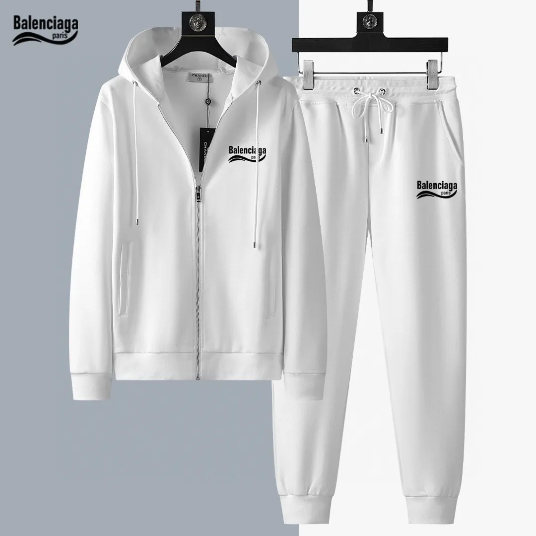 🅿️420 [BALENCIAGA] (Gospel for Fatty) hot-selling suit is coming. Focus on the original version of the official website. 2025 new hot-selling cardigan and sweatshirt suit. The original order is hard to buy🇭🇰. It is the meticulous work of top designers. It has a fitting and perfect upper body effect. All-natural high-quality Roman cotton 100%, close-fitting comfort, noble and elegant! Original hardware embodies elegance and nobility! Counter size: M-5XL (maximum wear up to 220 pounds)