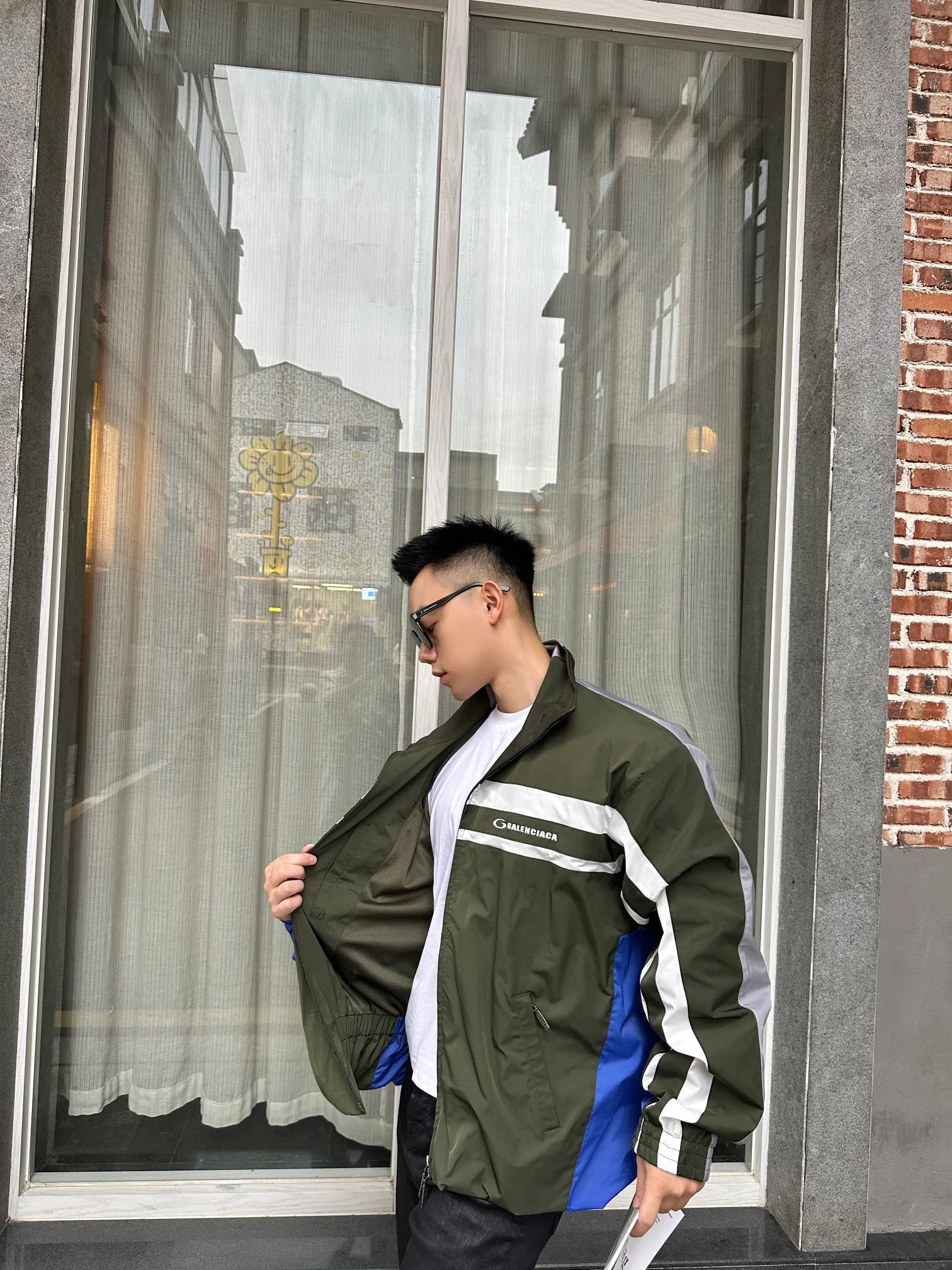 Model picture