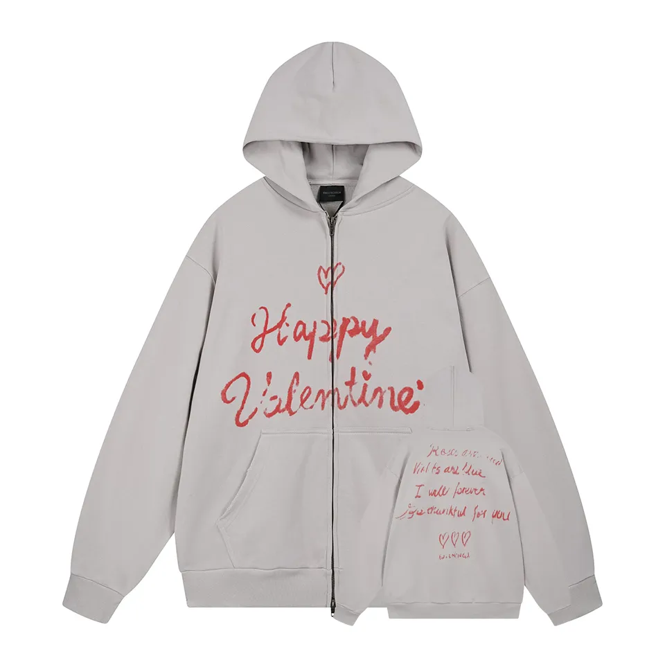 🅿️410 - BALENCI*GA Paris Valentine's Day limited edition hooded long-sleeved sweatshirt. The front pattern is printed by computer direct printing. The ready-to-wear is washed and distressed. Customized matching hardware. The letters are clear. The effect is three-dimensional. Exclusively pattern-woven and dyed 460g fabric. Threads are dyed in the same vat with zero color difference. Brick cabinet synchronization. Welcome to compare. Same style for men and women -Color: washed black, off-white -SIZE: Xs S M L Style number 8972#
