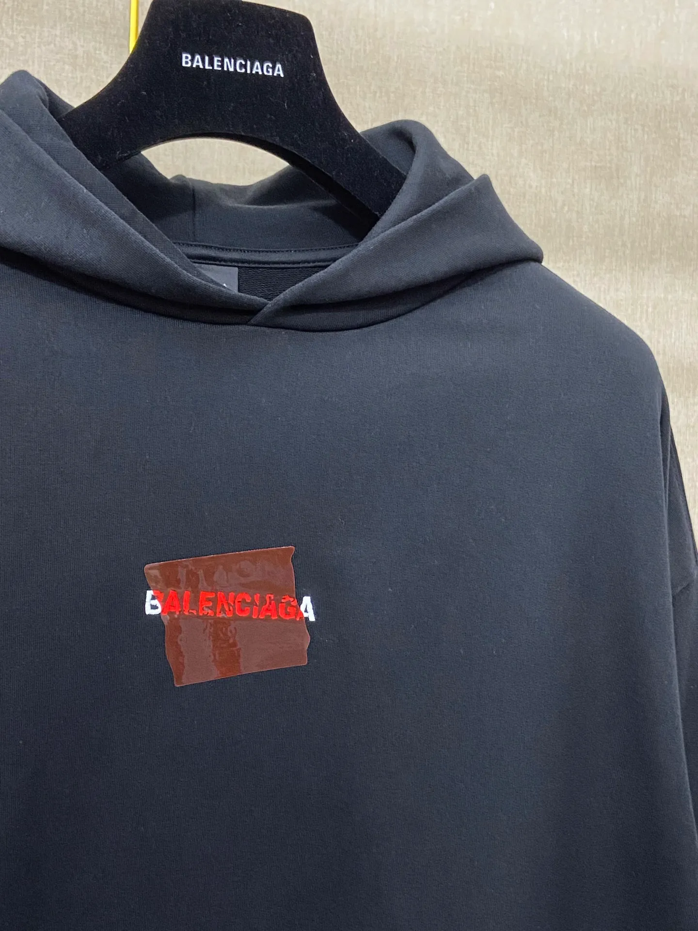 🅿️290 7201# Real photos Top version [[BALENCIA*GA] Official website quality Paris new front and back letter LOGO embroidered tape taped hooded sweatshirt OS version Loose dropped shoulders Unisex style Fabric: 480g 100% cotton terry Davidson Technics: Front and back embroidery, taped Garment wash Shaping Fixing Color: Black Blue Size: XS S M L