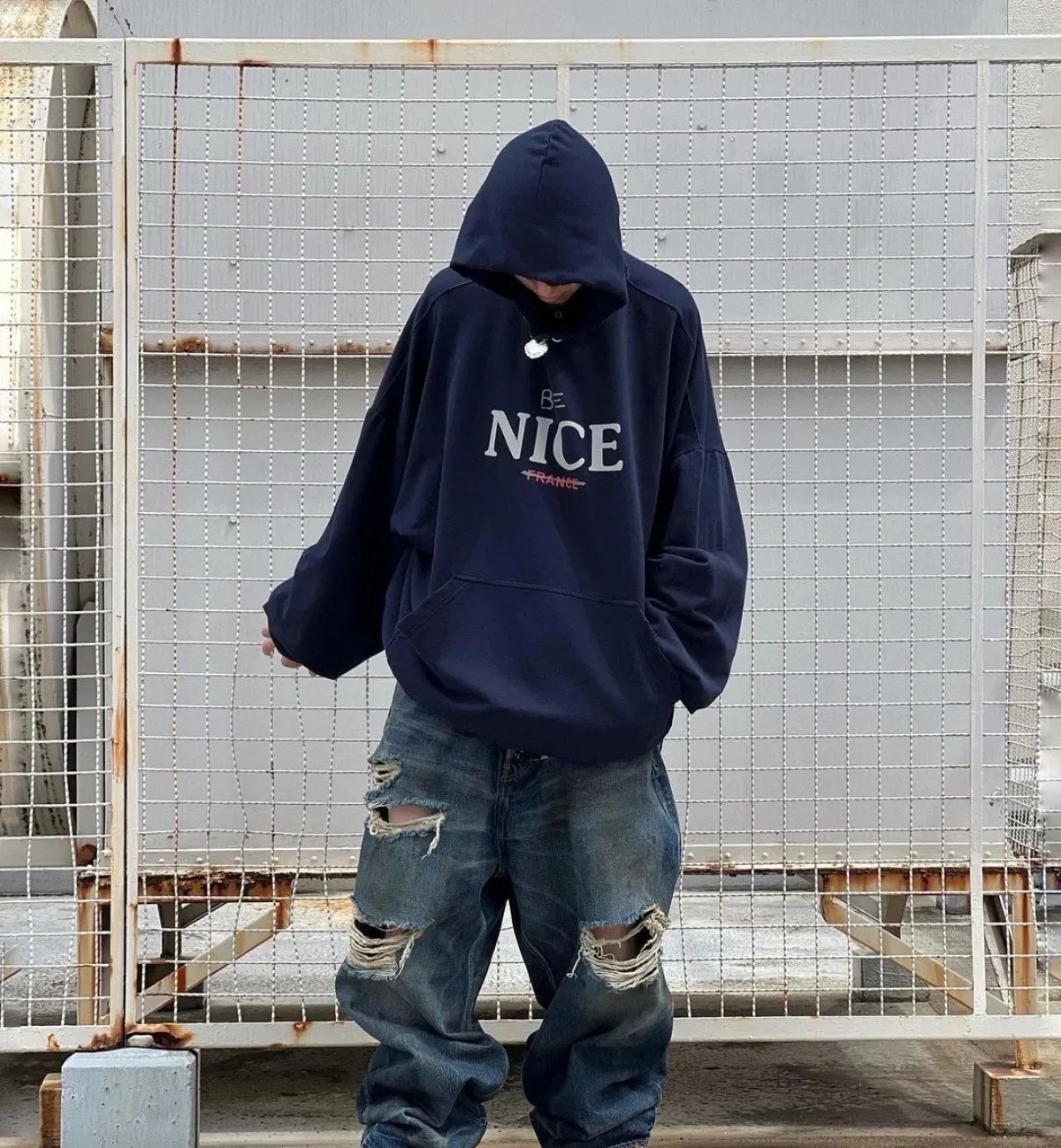 ♻️💯Reference model picture for the upper body❤️The top tested version weighs 520 grams 23FW Balenciaga BALENCIAGA NICE letters are aged and washed, loose and heavy, breaking the same style of pure cotton hooded hoodie sweatshirt for male and female couples stars. It will definitely attract attention when going out with couples style! Fashionable, relaxed and stylish, the atmosphere is instantly full! NICE printed letters have a very good meaning! The whole body adopts multiple destruction techniques, and it will definitely follow the pattern! Live broadcast artifact! The correct version has custom-woven embroidered auxiliary labels on the cuffs, which are double-sided. BALENCIAGA LOGO shows high-end temperament! Made of heavyweight 520g pure cotton fabric, 100% identical to the original! Custom woven and dyed, soft and comfortable, delicate and waxy to the touch, very comfortable on the upper body! The simple and fashionable round neck design is simple and extraordinary, and it is very eye-catching. The stitching is very smooth and delicate, with a certain degree of looseness. It is strong, stylish, washable, durable and will not deform easily after long-term wear!  Size: XS-L Color: Dark Blue Apricot P:390