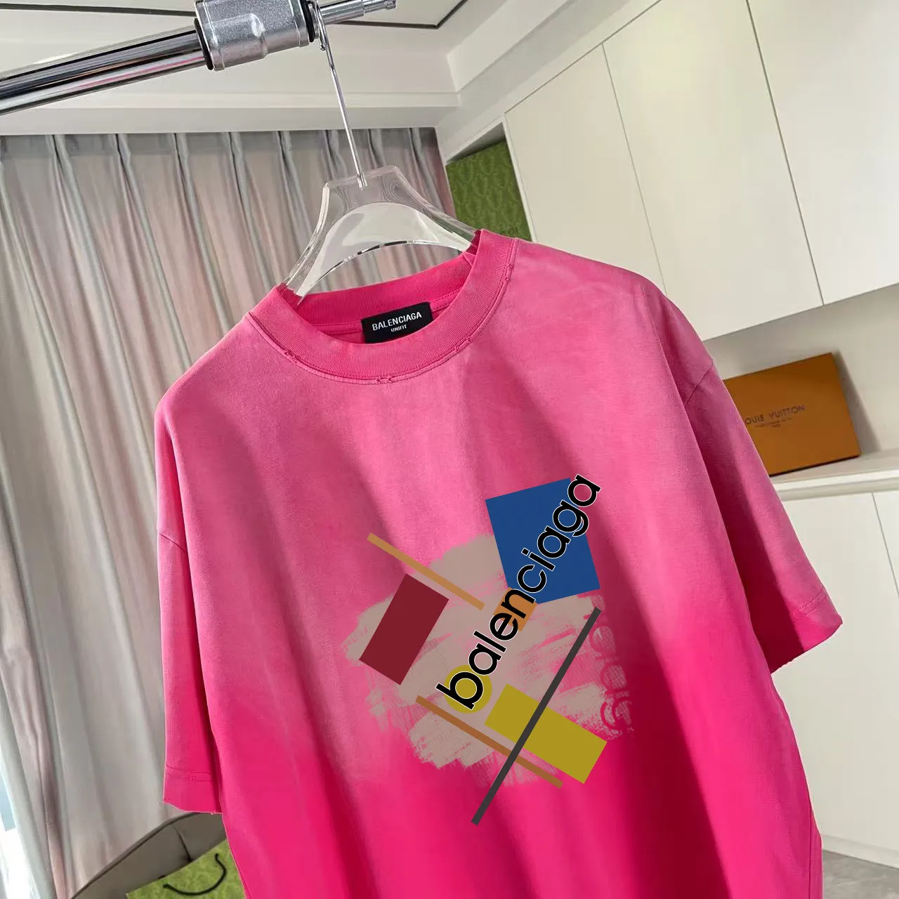 🅿️190 BALENCI*GA Paris 2025 summer new style, washed, distressed, spray-painted, personalized letter logo printing, customized fabric 320g, short-sleeved T-shirt, same style for men and women, size: S M L XL XXL five codes, color: black, white, gradient black, gradient red