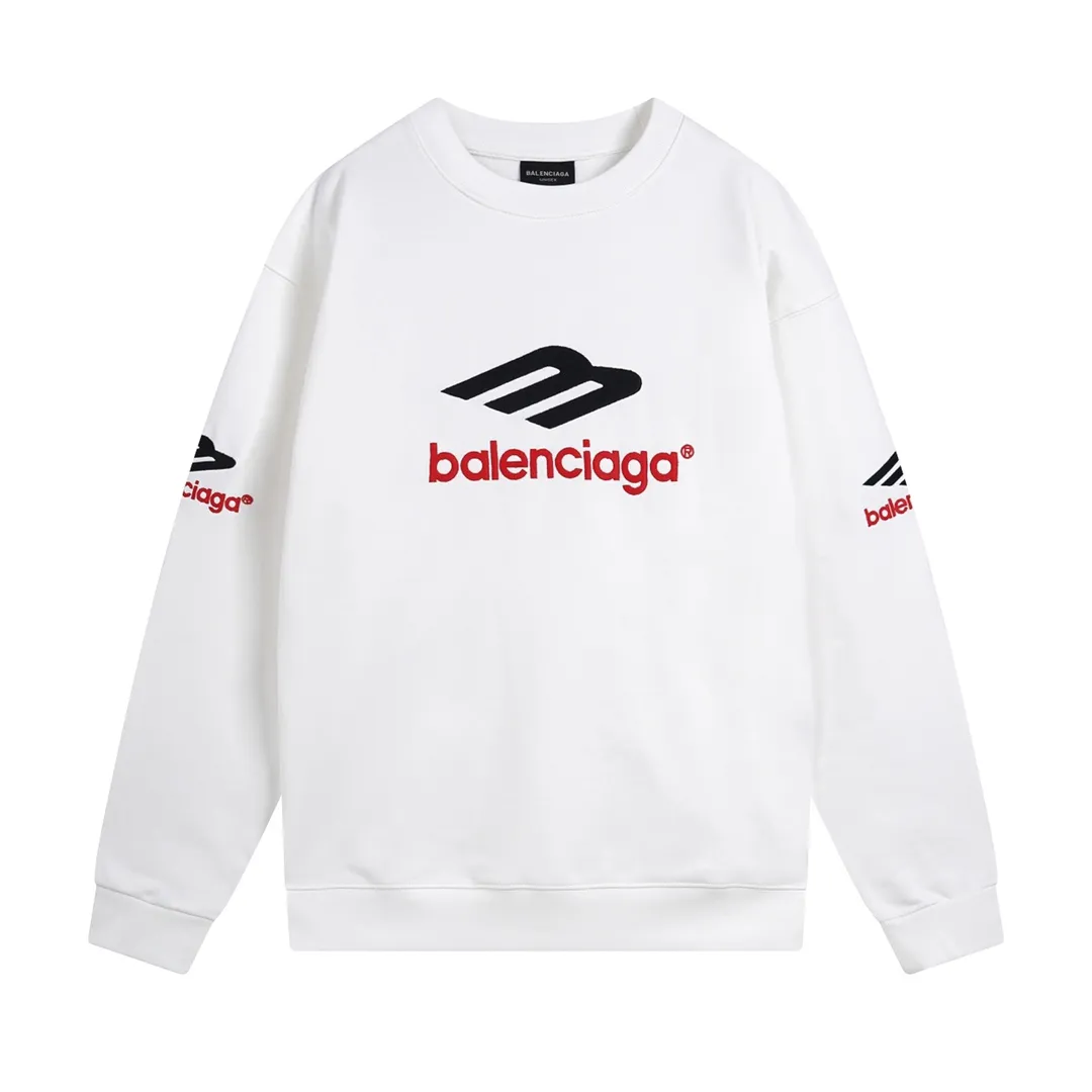 🅿️270 detailed pictures [Top version. Official website quality] BALENCI*GA/Paris BALENCI*GA#2024 latest model, round neck sweatshirt with large letter LOGO icon embroidery. Brick cabinet synchronization. Develop and develop genuine products at the first time. Embroidery. All colors are on the same board. Welcome to compare! The fabric is made of Paris ZP custom-woven and dyed cotton double-yarn large parka. The weight is 450 grams. The cloth surface is clean. The cloth pattern is clear. It is soft and comfortable. It has good color fastness and is not easy to change color. The threads are woven and dyed with no color difference. The embroidery is done using an imported Tajima embroidery machine, with a three-dimensional effect and clear lines. There are no burrs and miscellaneous threads, and the embroidery is of ultra-high craftsmanship. The version adopts OS loose shoulder design. Same style for men and women. Code: BL235571 Color: dark blue gray, white Size: XS S M L