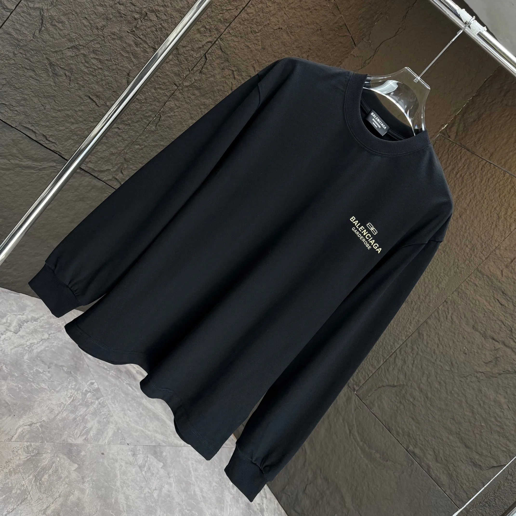 🅿️240 BALENC* Paris* 2025 autumn and winter new thick long-sleeved T-shirt 320g pure cotton letter logo flocking Color: black white night blue code number: S M L XL