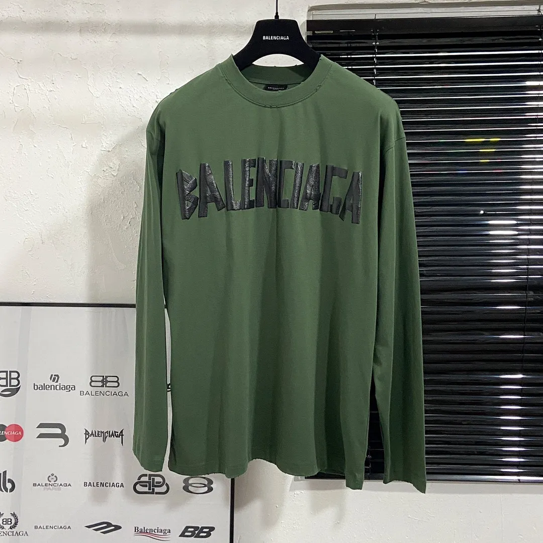 🅿️200 8110# Detailed picture Top version [[BALENCIA*GA] official website quality Paris new yellow tape digital direct spray long-sleeved T-shirt OS version Loose dropped shoulders Unisex fabric: 260g 100% cotton double yarn Process: front and rear digital direct spray Garment wash worn distressed fixed color solid Color: gray blue black white washed blue wine red green Size: XS S M L