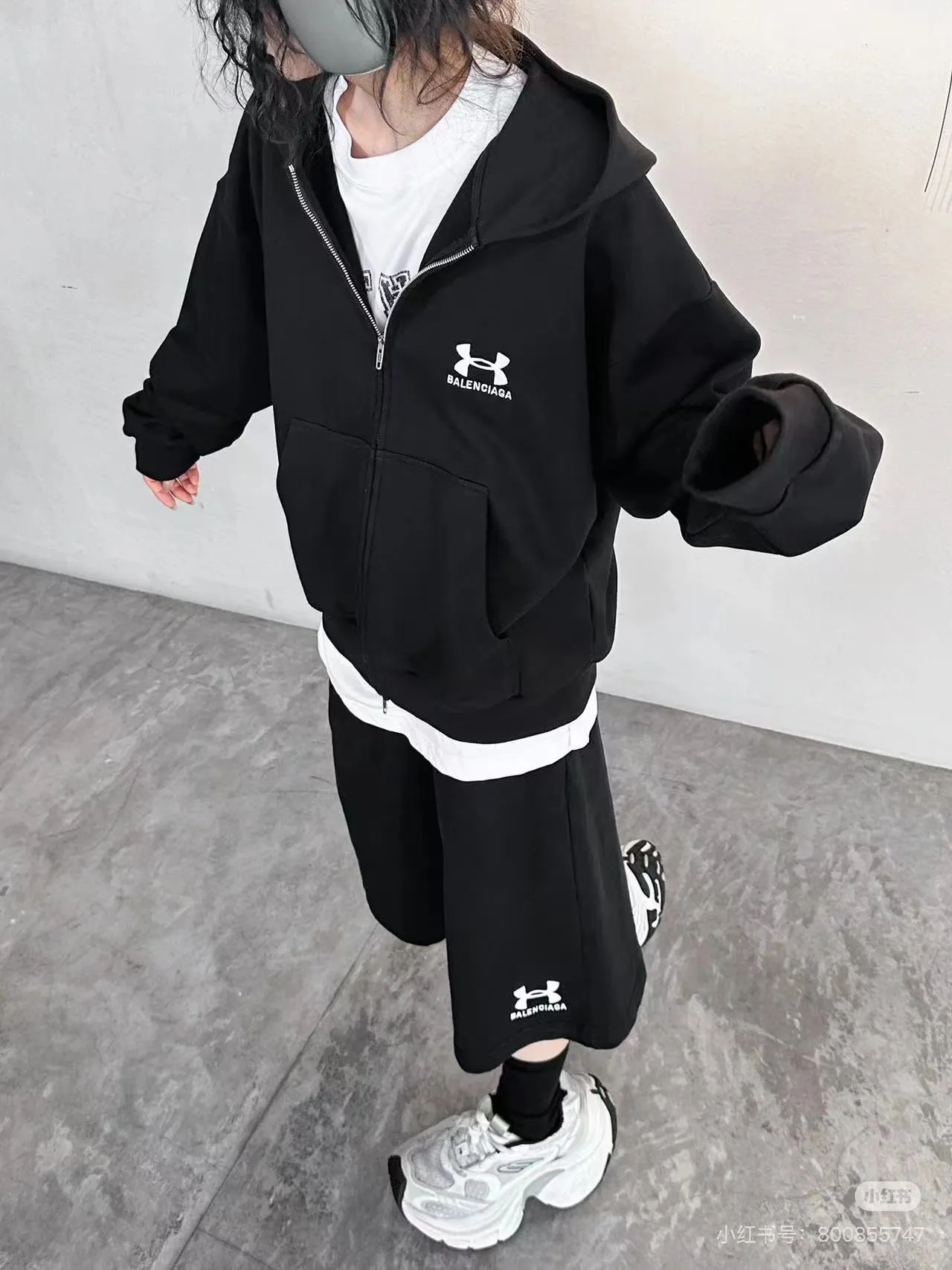 Model picture