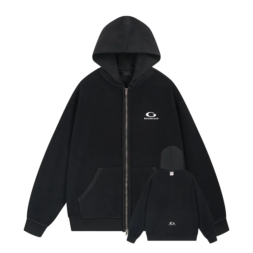 🅿️390 - BALENCI*GA Paris reverse embroidered washed distressed hooded zipper sweatshirt. The front and back embroidery is reverse embroidered with imported Tajima embroidery machine. The garment is stitched on the reverse. Ready-made garments are washed. Customized matching hardware. The letters are clear. The effect is three-dimensional. Exclusively pattern-woven and dyed 460g fabric. Threads are dyed in the same vat with zero color difference. Brick cabinet synchronization. Welcome to compare. Same style for men and women -Color: washed black -SIZE: Xs S M L style number 8993#