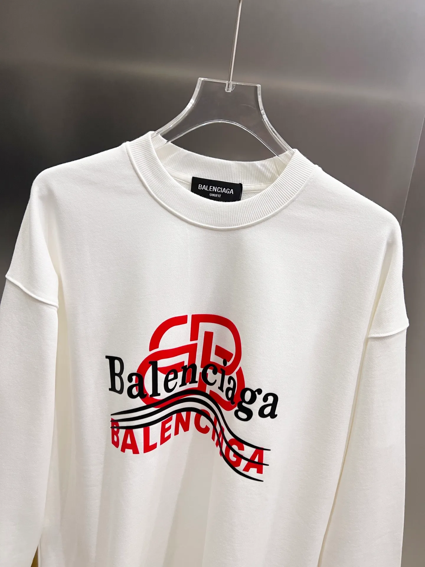 🅿️260 BAL Balenciaga 2025 Autumn and Winter New Style Round Neck Long Sleeve Sweater Classic Letter Flocking Print + Three-dimensional Silicone Technology Uniform Loose Version for Men and Women S M L XL XXL Five Codes Color: Black White