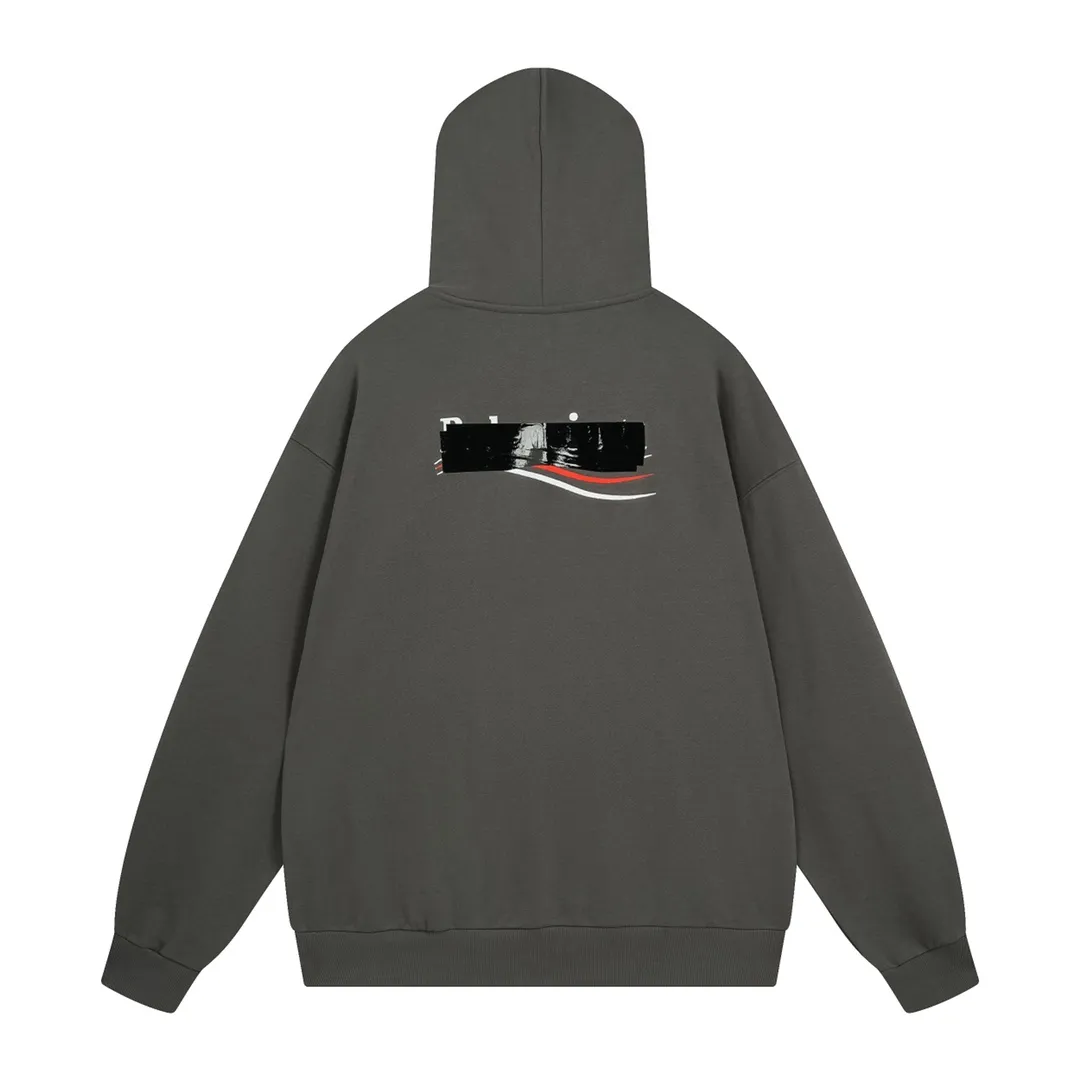 🅿️310 Detailed picture [Top version. Official website quality] BALENCI*GA/Paris#Classic. Coke embroidered black tape hooded sweatshirt. The fabric is made of Paris ZP custom-woven and dyed cotton sweatshirt. The weight is 450 grams. The cloth surface is clean. The cloth pattern is clear, soft and comfortable. The color fastness is good. It is not easy to change color. The threads are dyed with no color difference. The classic pattern embroidery uses an imported embroidery machine, and the embroidery thread color is based on the original color. It is produced based on the pictures in the Jubie market. The letters are clear. The three-dimensional effect is strong. The embroidered flowers are laminated on the finished product. The version adopts OS loose shoulder design. Same style for men and women. Code: BL238058 Color: black, off-white, smoky gray, red, brown Size: XS S M L