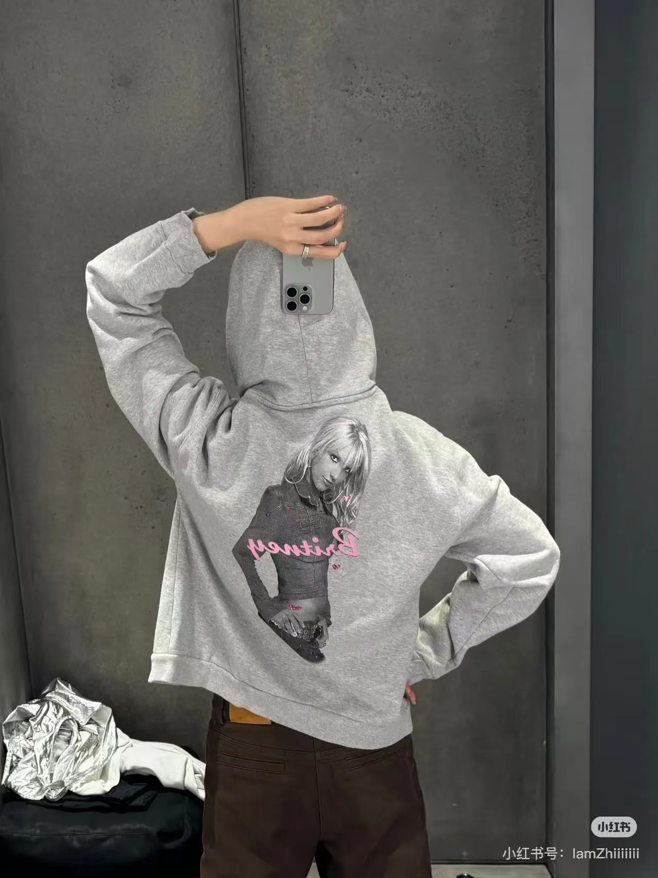 Model picture