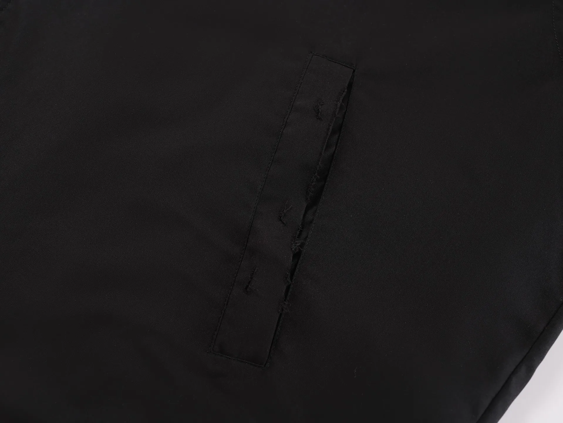 🅿️640 [Exclusive supply] BLCG 25SS ring-shaped five-bar drawstring jacket. The fabric is made of high-quality 200D nylon cotton fabric. The inner mesh is more breathable and comfortable. It is different from the ready-made fabrics on the market. It is three times the price of ordinary fabrics in the market. The embroidery uses imported Behringer, precision operation of 10,000-needle density, hardware accessories, and zipper puller mold customization. Size:44/46/48