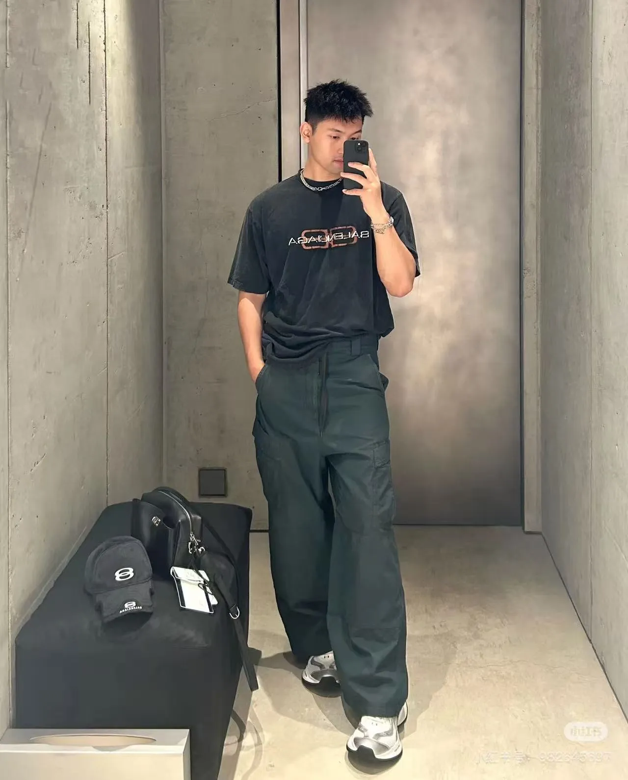 Model picture