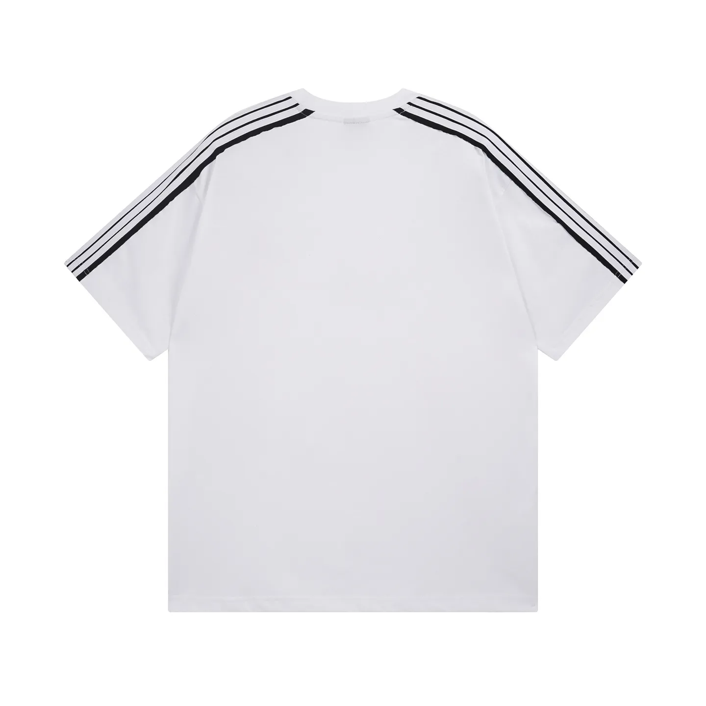 🅿️196 Detailed picture [Top version. Official website quality] BALENCI*GA/Paris SS25 latest model, raglan sleeves with color matching, drawstring, and classic LOGO short-sleeved T-shirt embroidered on the front left chest #Classic Fashion. Brick cabinets are synchronized and developed at the first time. The fabric is made of Paris ZP custom-woven and dyed cotton double yarn. Weighing 260 grams, the cloth surface is clean. The cloth pattern is clear, soft and comfortable. The threads are dyed with no color difference. The classic pattern embroidery is embroidered using an imported Tajima embroidery machine. The letters are clear, three-dimensional and without burrs. Jubie market produces pictures based on pictures. Welcome to compare. The version adopts OS loose shoulder design. Same style for men and women. Code: BL253685 Color: black, white Size: XS S M L