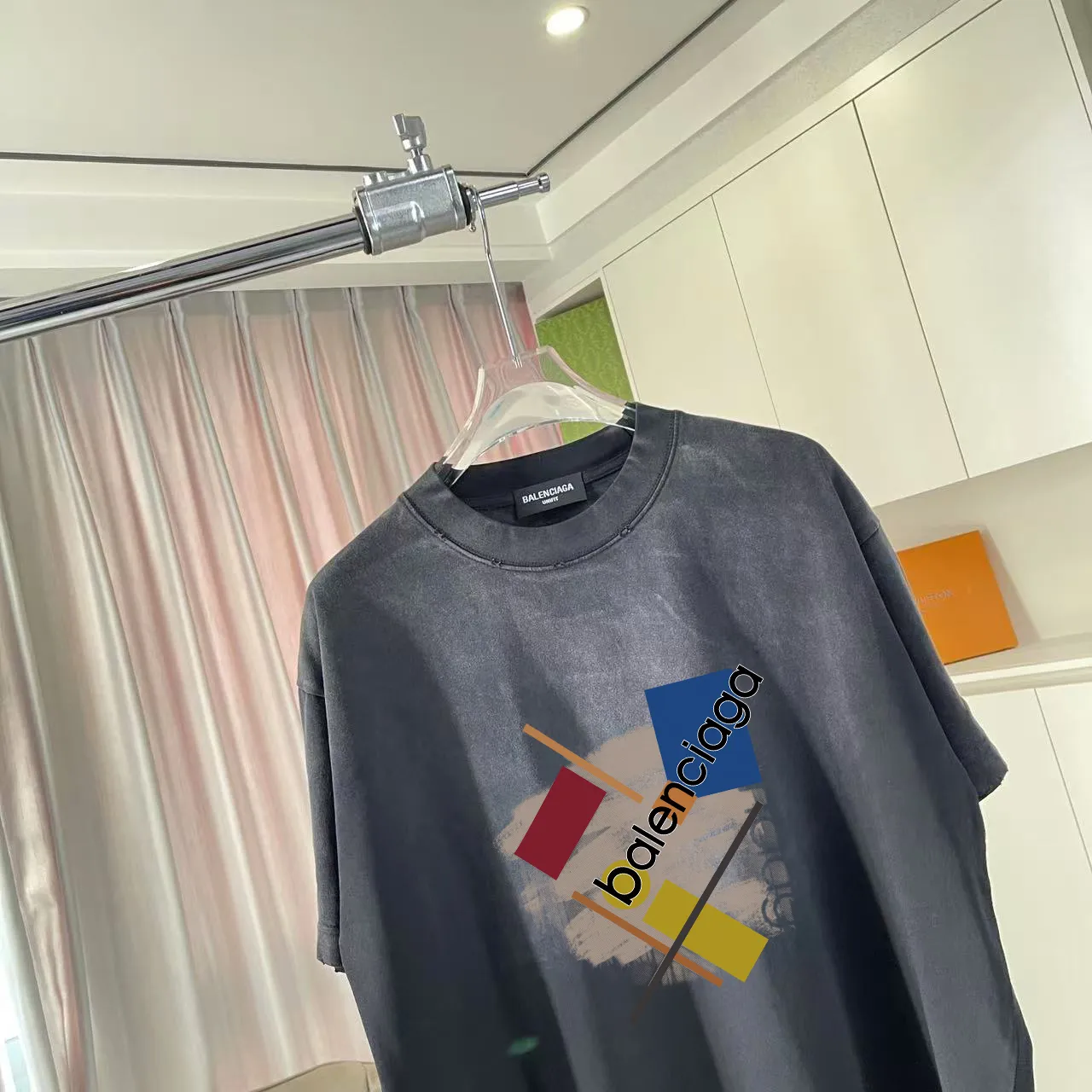 🅿️190 BALENCI*GA Paris 2025 summer new style, washed, distressed, spray-painted, personalized letter logo printing, customized fabric 320g, short-sleeved T-shirt, same style for men and women, size: S M L XL XXL five codes, color: black, white, gradient black, gradient red