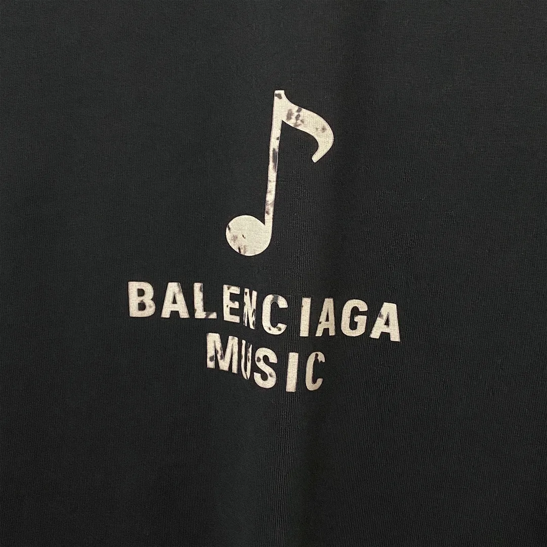 🅿️160 9129# Actual pictures Top version [[BALENCIA*GA] Official website quality Paris new musical note logo heat-printed short-sleeved T-shirt OS version Loose dropped shoulders Unisex fabric: 260 grams 100% cotton double yarn Technology: Front and rear heat transfer printing Garment wash Shaping Solid Color Color: Black White Size: XS S M L
