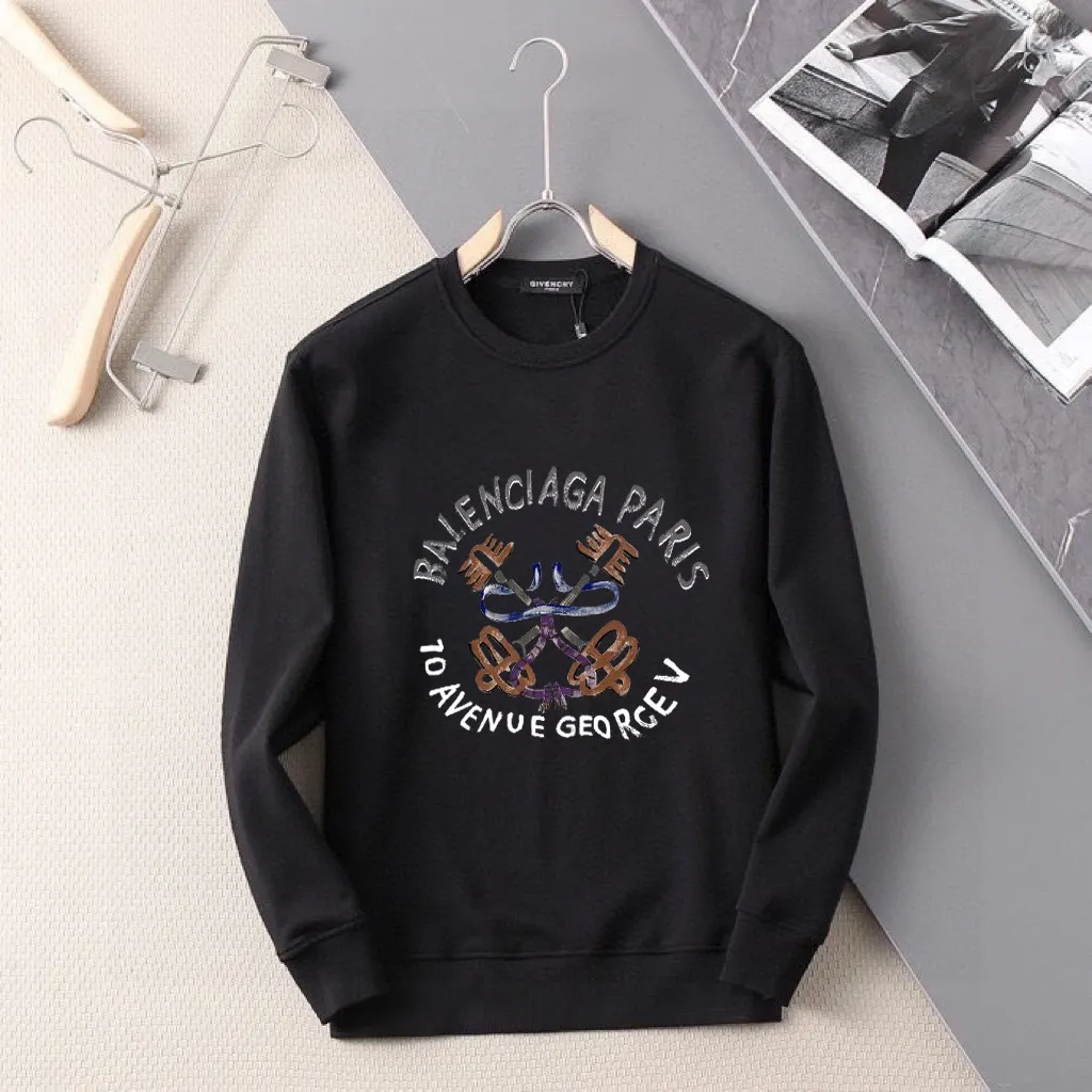 🅿️220 brand [BALENCIAGA] (good news for fat people) 2025ss autumn latest long-sleeved round-neck sweatshirt, available simultaneously on the official website. Refreshing and breathable. Made of top Tencel Roman. Comfortable and soft. 3D stereoscopic clarity. Super fashion sense. Great gift for your own use. Size: M-5XL (can be worn up to 220 pounds)