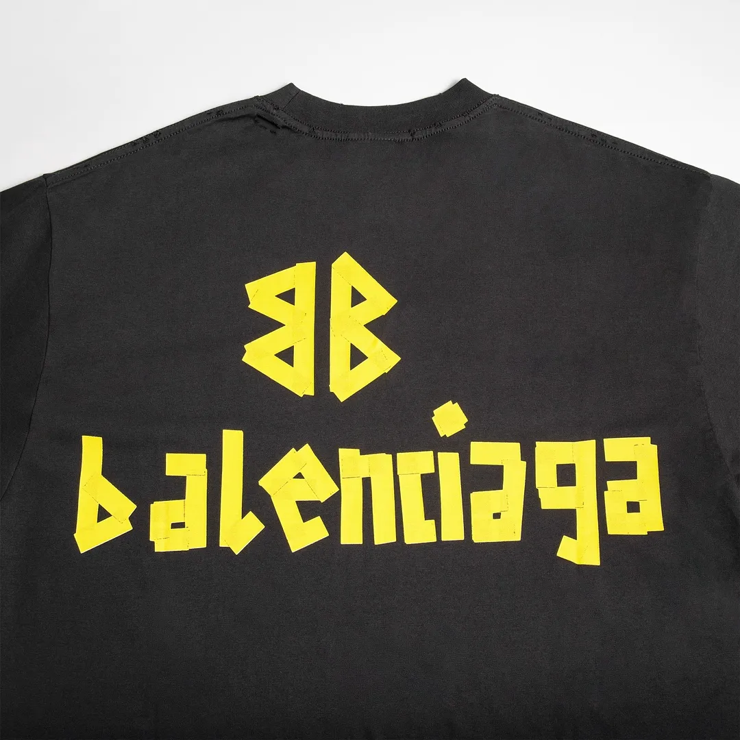 🅿️200 8110# Detailed picture Top version [[BALENCIA*GA] official website quality Paris new yellow tape digital direct spray long-sleeved T-shirt OS version Loose dropped shoulders Unisex fabric: 260g 100% cotton double yarn Process: front and rear digital direct spray Garment wash worn distressed fixed color solid Color: gray blue black white washed blue wine red green Size: XS S M L