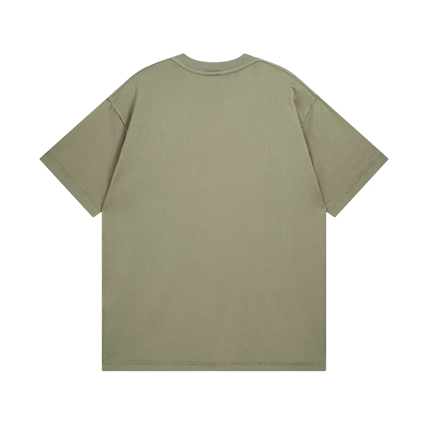 🅿️200 Actual pictures [Top version. Official website quality] BALENCI*GA/Paris #2025 new style washed short-sleeved T-shirt with letter LOGO chest patch embroidery, ready-to-wear stitching on the reverse side, ready-to-wear wash, full of design sense. Welcome to compare. The fabric is made of Paris ZP custom-woven and dyed cotton double yarn, weighing 260 grams, the cloth surface is clean. The cloth pattern is clear, soft and comfortable. The threads are dyed with no color difference. The classic letter LOGO is embroidered with imported Tajima embroidery machine. The effect is three-dimensional. Restore the brick cabinet, adopt OS loose shoulder style. Same style for men and women. Code: BL253639 Color: washed black, matte blue, green Size: XS S M L