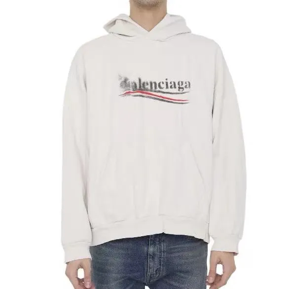 ♻️💯Reference model picture for the upper body❤️Top version of Balenciaga SS24 Coke Logo blur printed hooded sweatshirt. Loose fit. Same style for men and women. 440g double-strand large terry fabric dyed in the same vat. The wet weight can reach 460g. It feels very comfortable. The latest brick cabinets in autumn and winter are in sync. Fashionable and individual. A super versatile and good-looking sweatshirt. Very suitable for both men and women. A must-have for everyone. Hang tag and collar label. Washed wheat, complete with three standards, packed in Sydney paper [1:1 original production, high control of details] Fabric: 440g double-strand large terry Color: Black White Size: XS-L P:430 Color: Black White Size: XS S M L Style number: 2478#