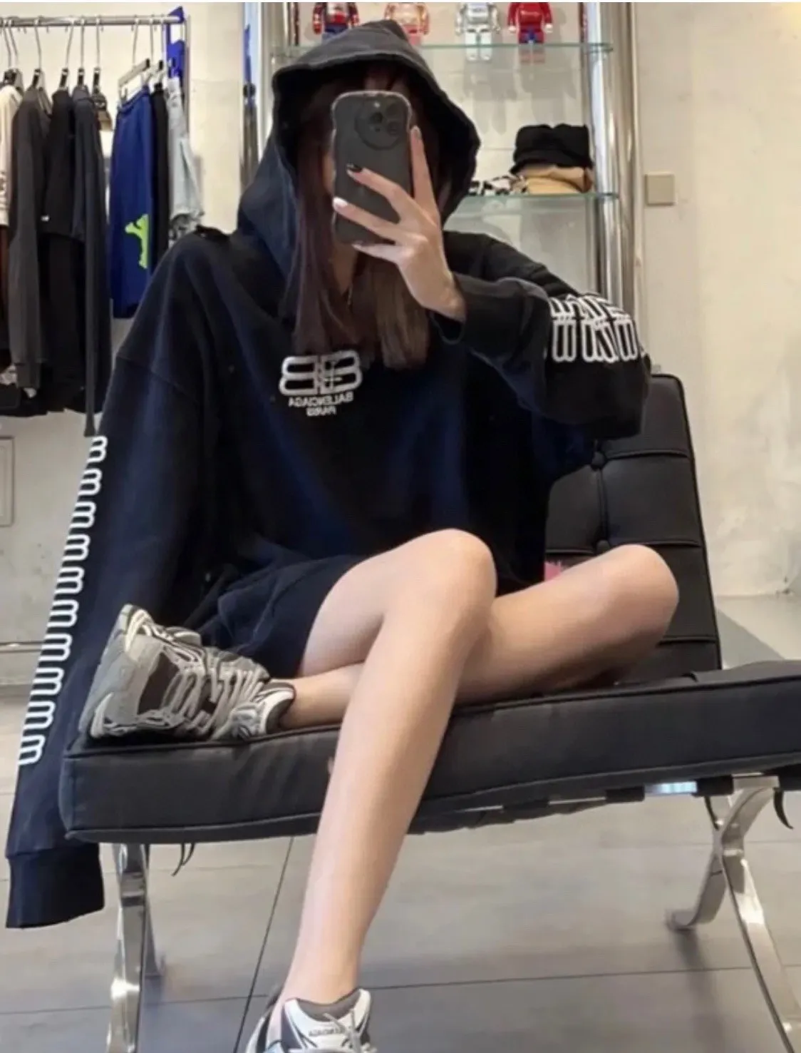 Model picture