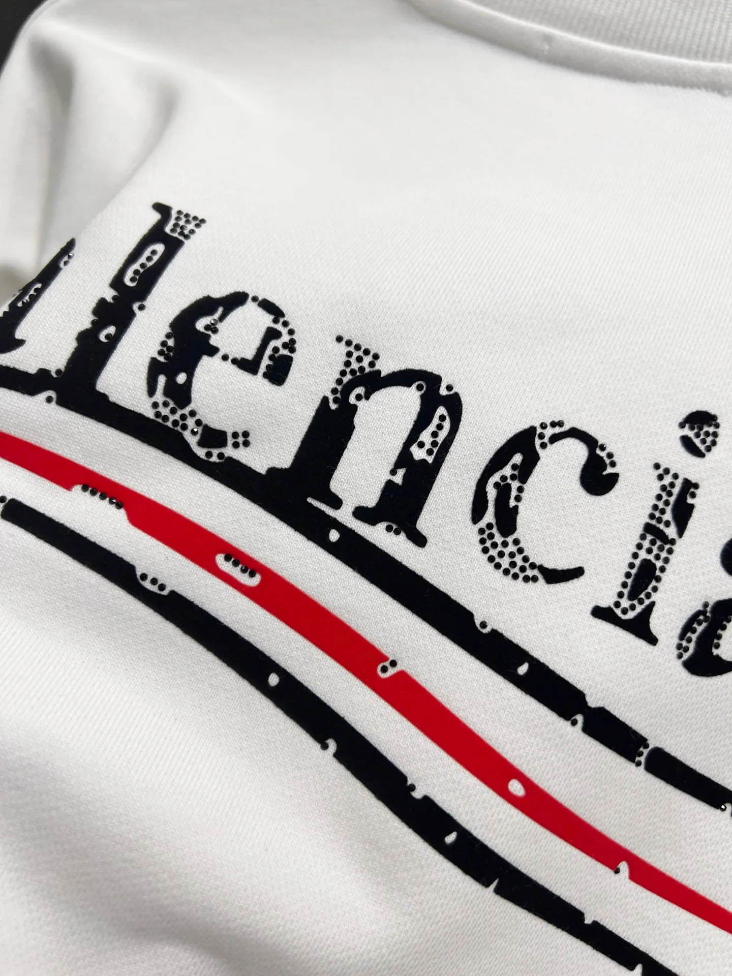🅿️260 BAL Balenciaga 2025 Autumn and Winter New Style Round Neck Long Sleeve Sweater Classic Coke Logo Print + Hot Diamond Process Uniform Loose Version for Men and Women S M L XL XXL Five Codes Color: Black White