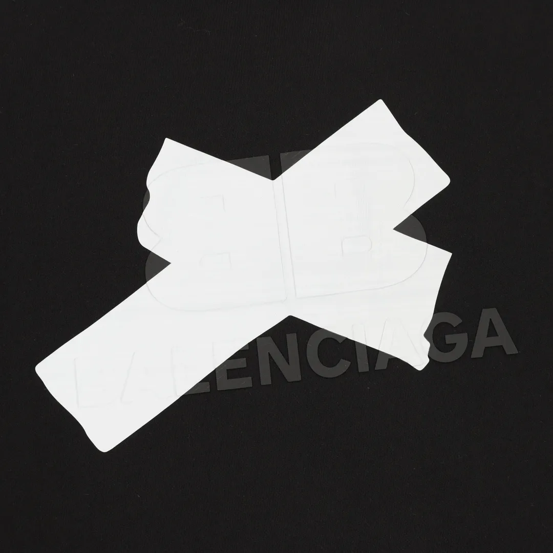 🅿️500 Balenciaga 25FW tape printed round neck sweatshirt, 480g high-grade combed cotton fabric, counter collar label, purchasing grade white thick plate hang tag, original hanging grain, three-dimensional foam printing on the front and back, strong layering, same style for men and women, couple style, oversize version, loose size: S-XL