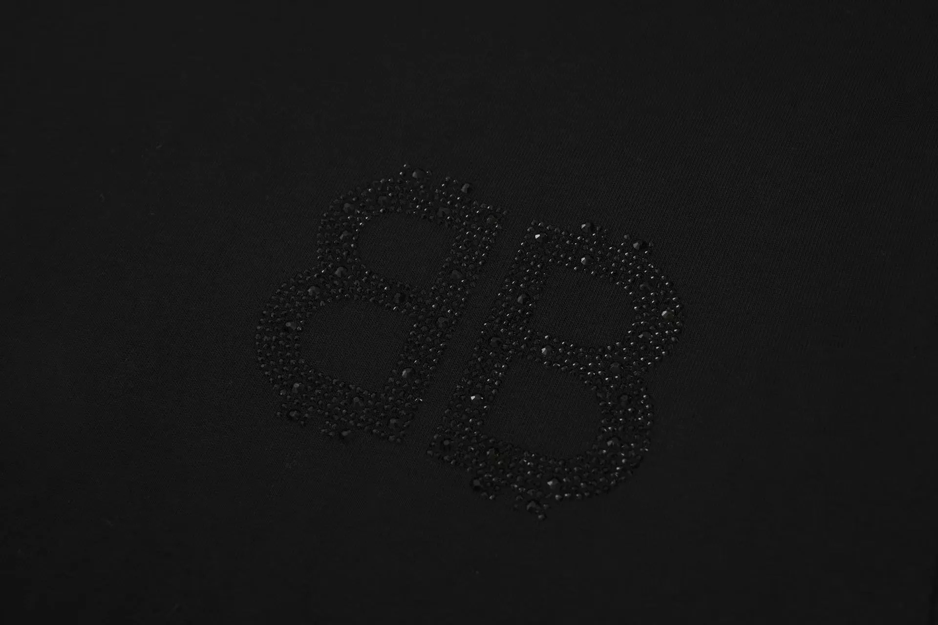 🅿️160 Style: 2026 new Balenciaga hot diamond short-sleeved T-shirt Material: Made of active colored diamond high version 300g double yarn combed cotton Size: S～XL Color: Black Style number: F3020