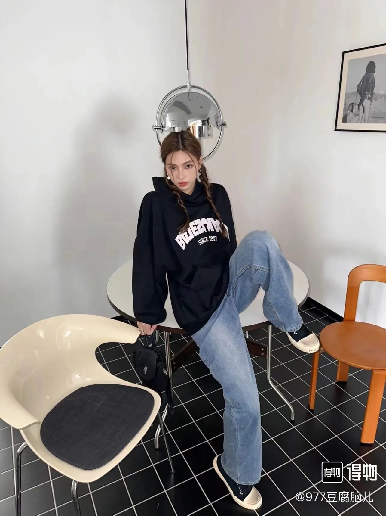 Model picture