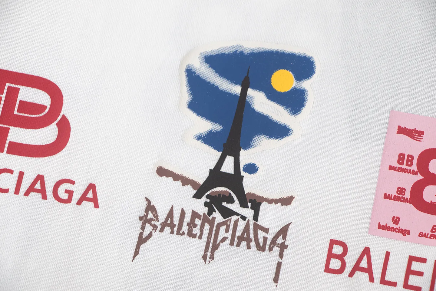 🅿️160 Balenciaga2026 new T-shirt Material: Made of high version 300g double yarn combed cotton Size: S M L XL Color: black and white Style number: W2801