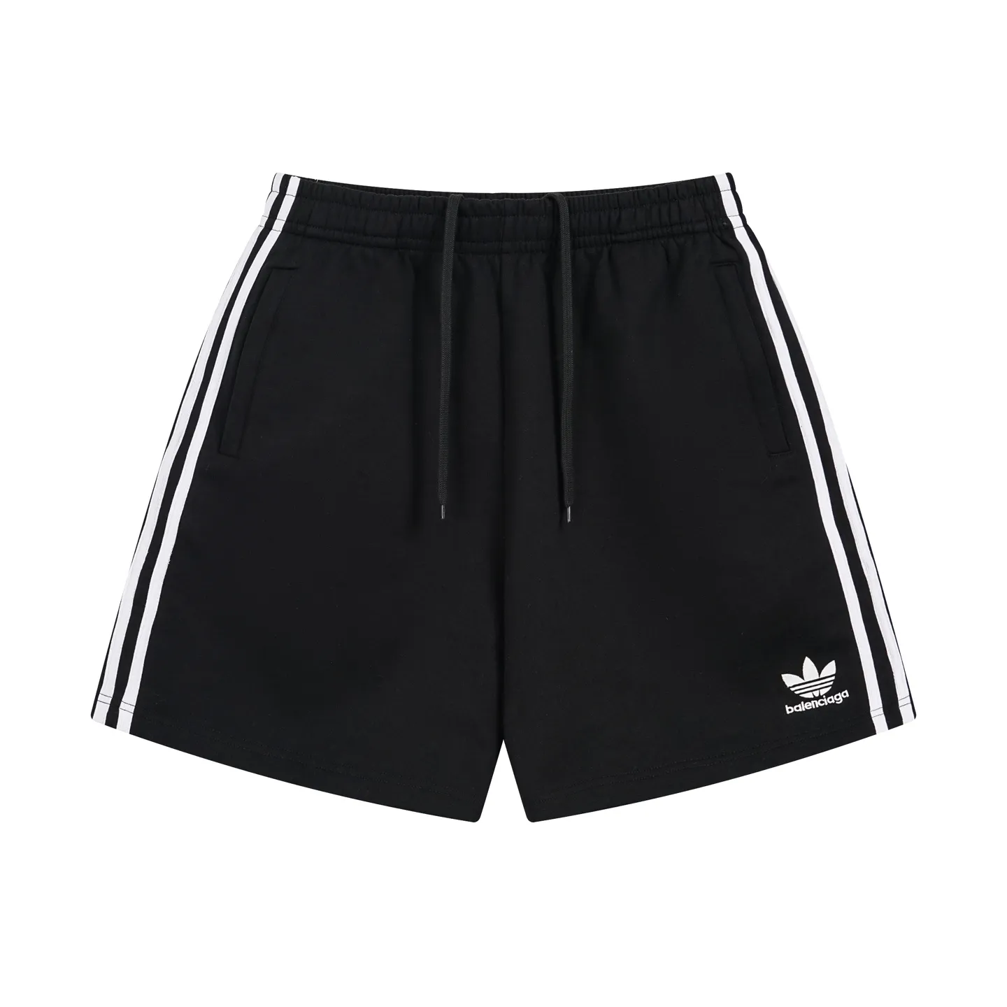 🅿️240 real shots [Top version. Official website quality] BALENCI*GA/Paris. 2025 new model. Paris co-branded adidas clover embroidered side seams. Invisible zipper shorts at the pocket. Brick cabinet synchronization. Genuine product developed at the first time, please print and compare! The fabric is made of Paris ZP custom-woven and dyed 100% cotton terry sweatshirt. The weight is 460 grams. The cloth surface is clean. The cloth pattern is clear and the hand feels soft and comfortable. The embroidery uses an imported Tajima embroidery machine. The letters are clear and the effect is three-dimensional. The version adopts a loose version. Same style for men and women. Code: BL257029 Color: black, white Size: XS S M L