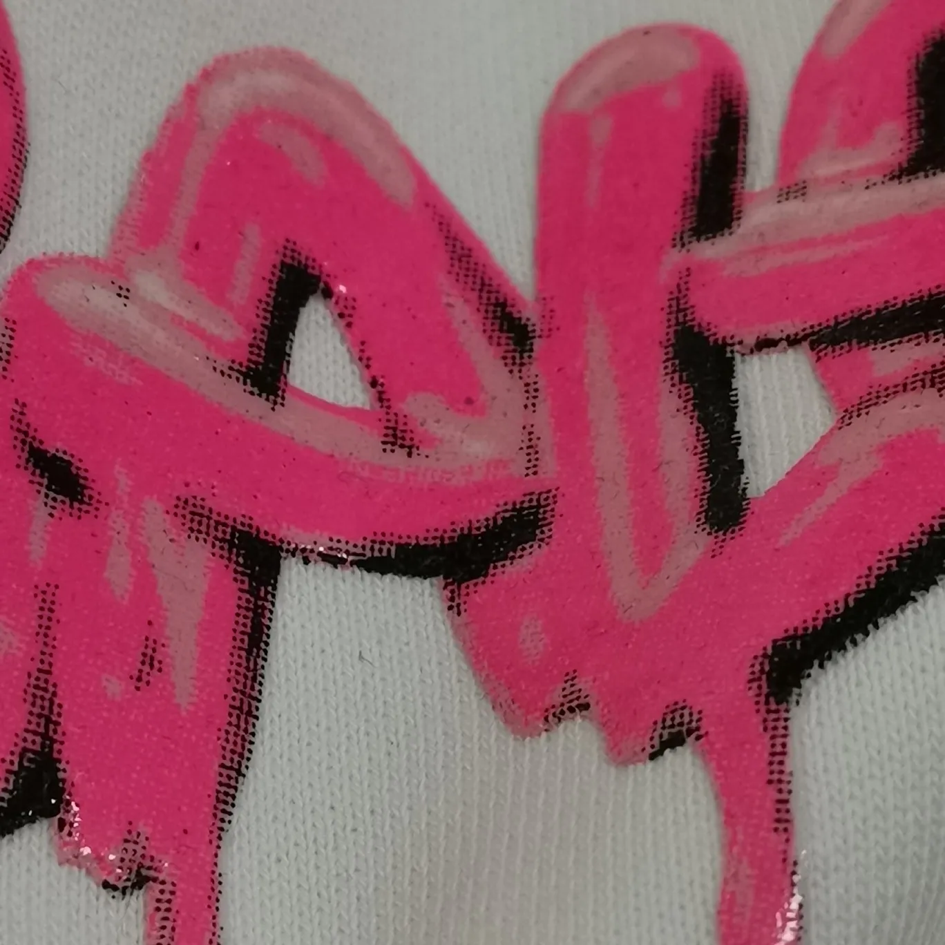 Additional details - the top tested version of BALENCIAGA, pink jelly glue dissolved pure cotton, loose and breathable, trendy brand, same style short sleeves for male and female couples. The design elements are still as simple as ever. The letters on the chest are integrated with the design of melted jelly, giving an immediate sense of high-end. 100% looped terry cotton fabric, pre-shrunk and washed, multi-dimensional handle. The printing is dot printing, cross-engraved lettering mold, inkjet-style heat transfer. The gel letters are first made and then fixed on the fabric through high-temperature pressing. The elements are simple and versatile. They look great in any combination. Color: black, white, light gray. Size: XS-L P:450