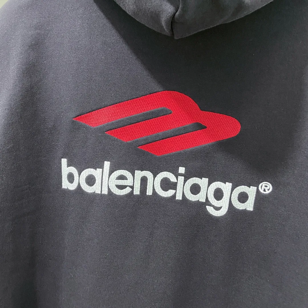 🅿️286 7152# Real photos Top version [BALENCIA*GA] Official website quality Paris' new 3M letter large LOGO embroidery series hooded sweatshirt OS version Loose dropped shoulders Unisex style Fabric: 480g 100% cotton terry Davidson Technics: Embroidery on the front and back panels, left and right sleeves Garment washing Shape fixation Color: Gray blue White Size: XS S M L