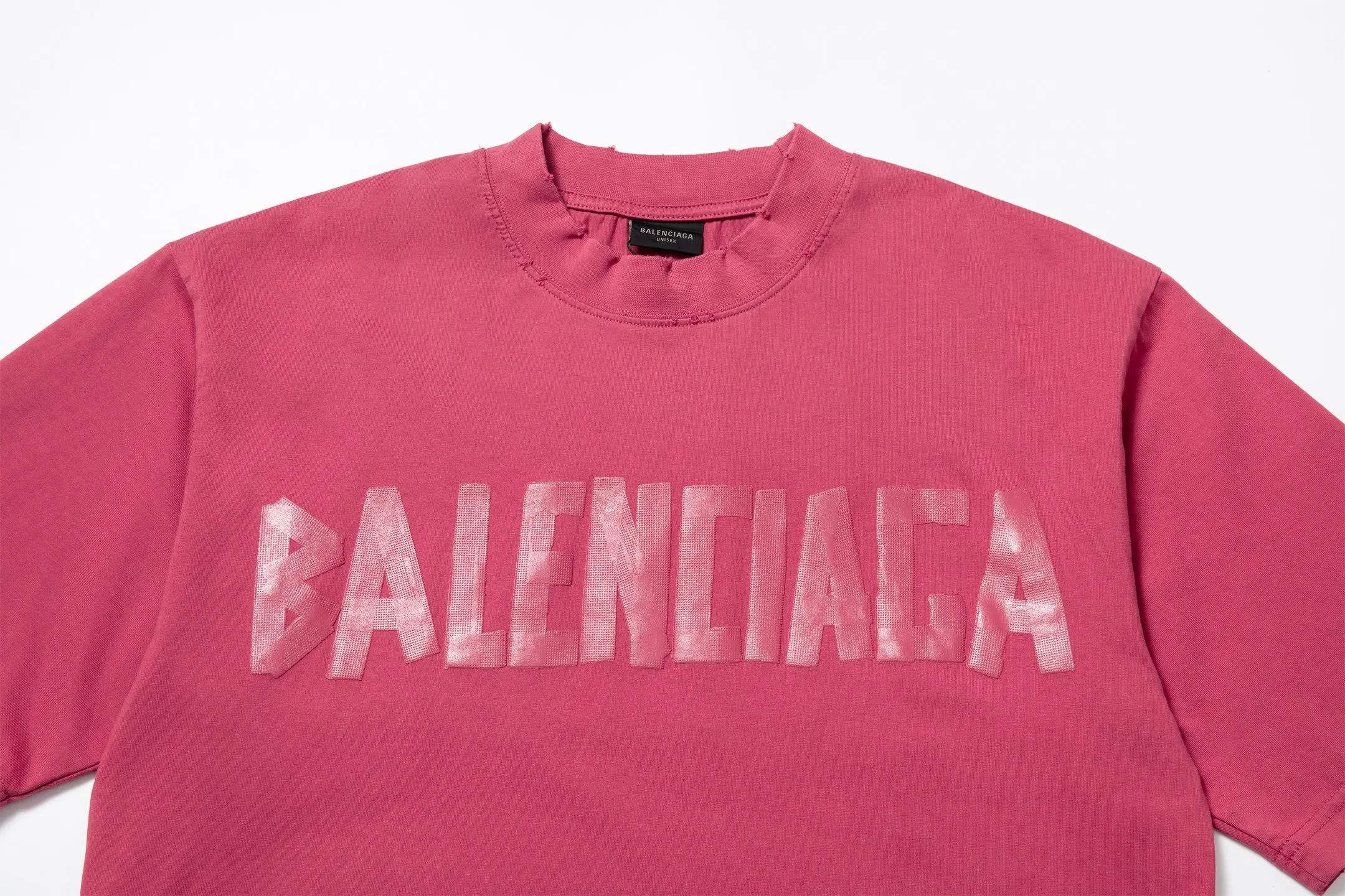 🅿️180 9110# Detailed picture Top version [[BALENCIA*GA] official website quality Paris new yellow tape bandage digital direct printing short-sleeved T-shirt OS version loose dropped shoulders Unisex style Fabric: 260g 100% cotton double yarn Process: front and rear digital direct printing Garment wash worn distressed fixed color Color: gray blue white washed blue burgundy green Black silver rose red khaki Size: XS S M L