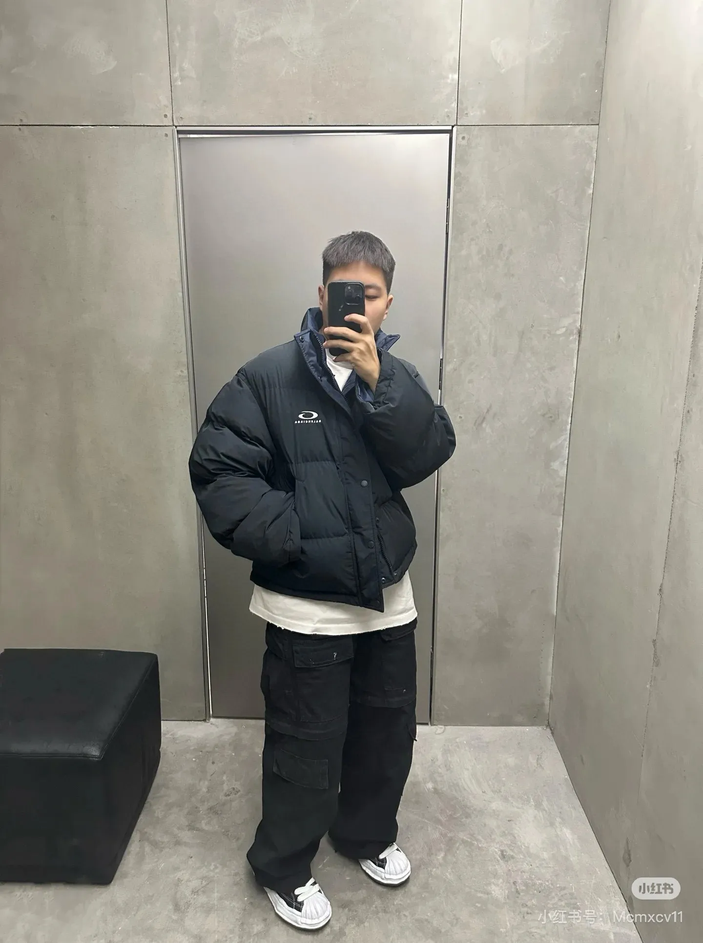 Balenciaga / Balenciaga Reversible Pin Top Information Pictureℹ️