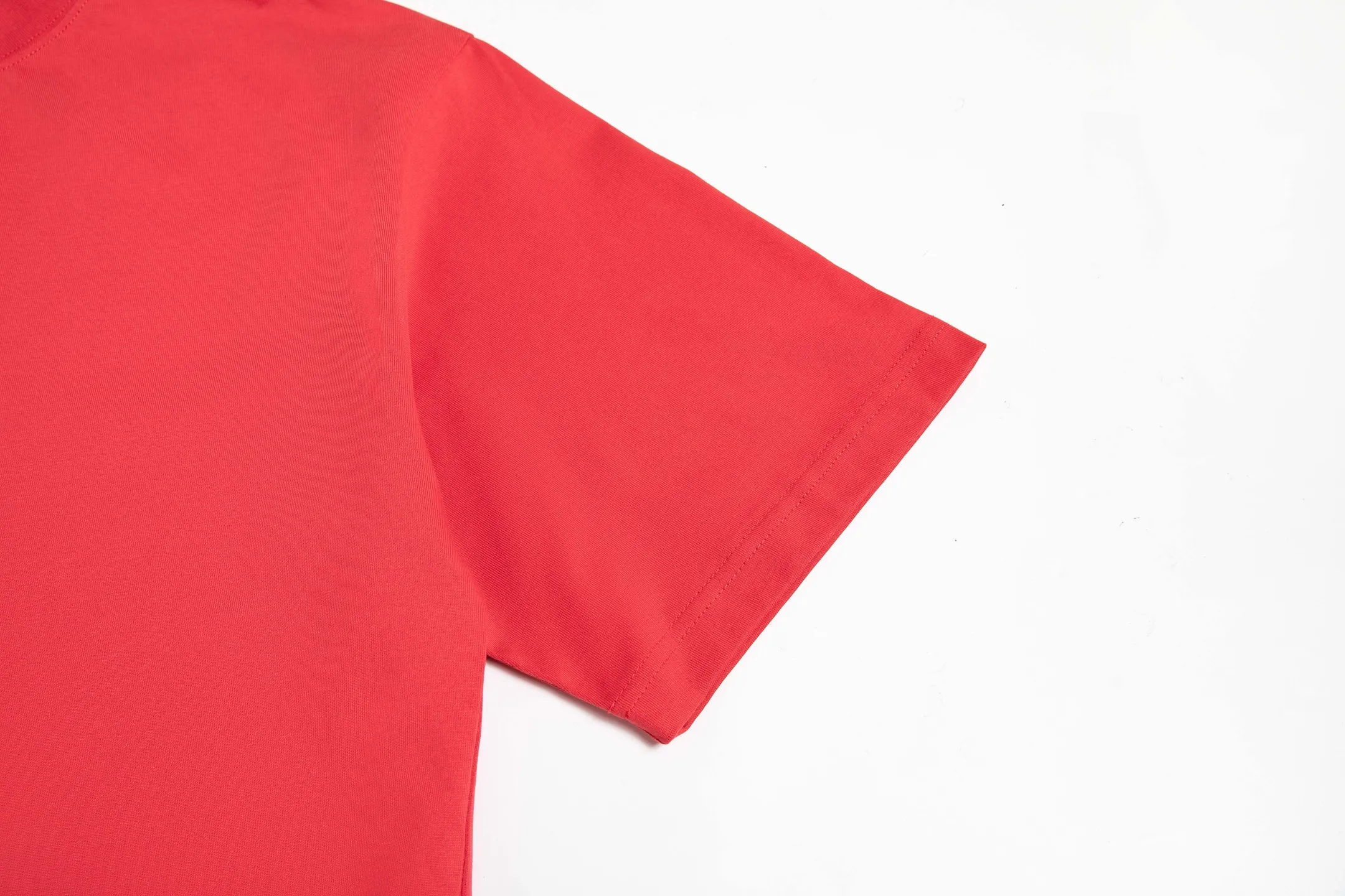 🅿️170 9158# Detailed picture Top version [[BALENCIA*GA] official website quality New Paris co-branded UnderArmour front and rear embroidered short-sleeved T-shirt OS version Loose dropped shoulders Unisex Fabric: 260g 100% cotton double yarn Process: Front and back embroidery Garment washing Shape solid Color: Black Red Size: XS S M L