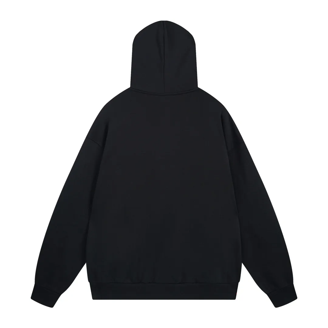 🅿️320 detailed pictures [Top version. Official website quality] BALENCI*GA/Paris BALENCI*GA#2024 latest model, Paris classic letter large LOGO embroidered hooded sweatshirt. Brick cabinet synchronization. Genuine products are developed and developed as soon as possible, welcome to compare! The fabric is made of Paris ZP custom-woven and dyed cotton terry sweatshirt. The weight is 450 grams. The cloth surface is clean. The cloth pattern is clear. It is soft and comfortable. It has good color fastness and is not easy to change color. The threads are woven and dyed with no color difference. The embroidery is done using imported Tajima embroidery machines. Super W needle thread embroidery, accurate positioning, three-dimensional effect, clear lines. No burrs and miscellaneous threads, ultra-high craftsmanship embroidery. The version adopts OS loose shoulder design. Same style for men and women. Code: BL238015 Color: Black. White Size: XS S M L