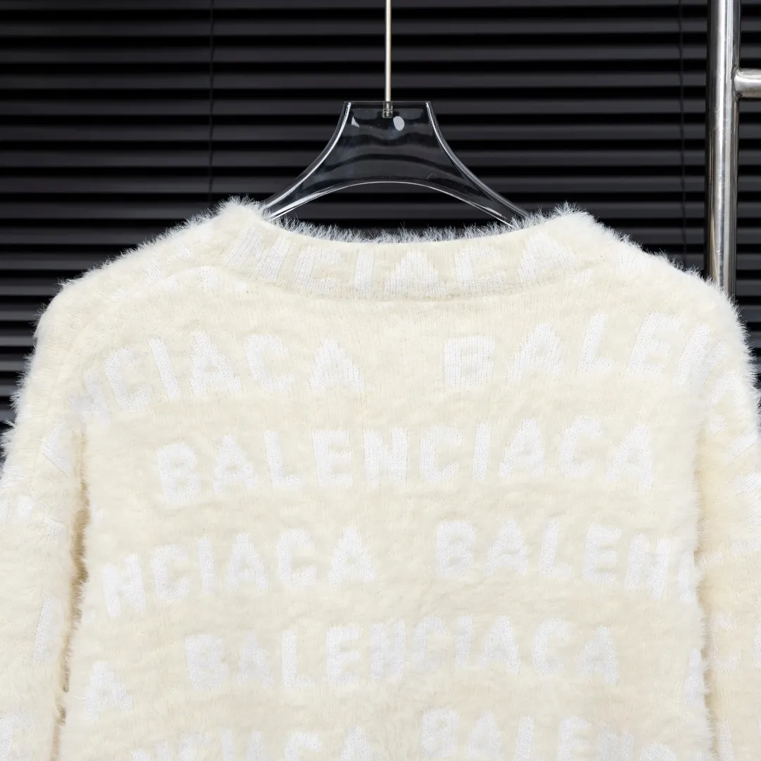 🅿️420 Style: BLA Balenciaga full-print seahorse hair knitted long-sleeved sweater Size: S-XXL Fabric: Wool blend Accessories: Full set of customized original accessories No gender distinction, same style for men and women