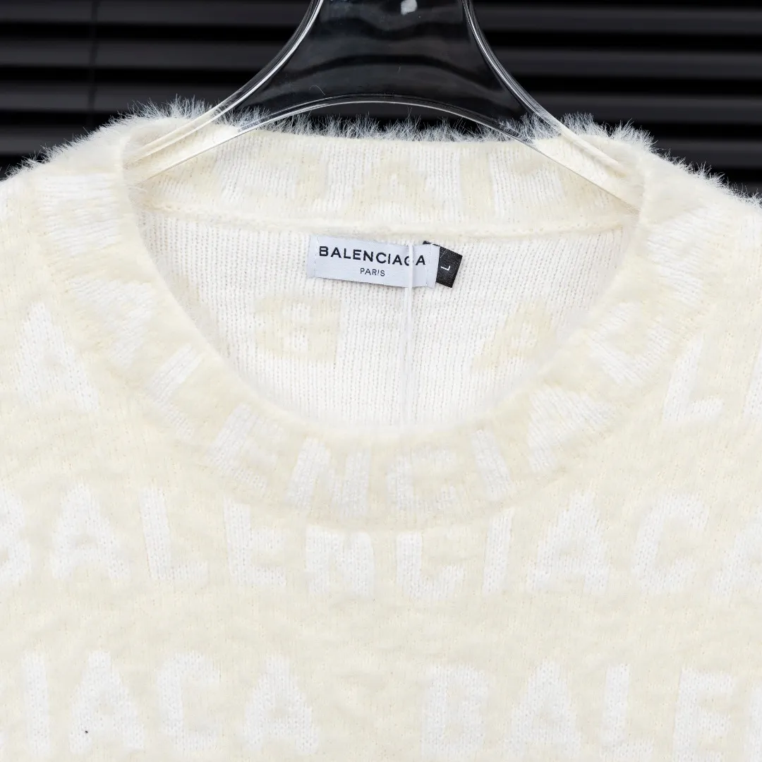 🅿️420 Style: BLA Balenciaga full-print seahorse hair knitted long-sleeved sweater Size: S-XXL Fabric: Wool blend Accessories: Full set of customized original accessories No gender distinction, same style for men and women