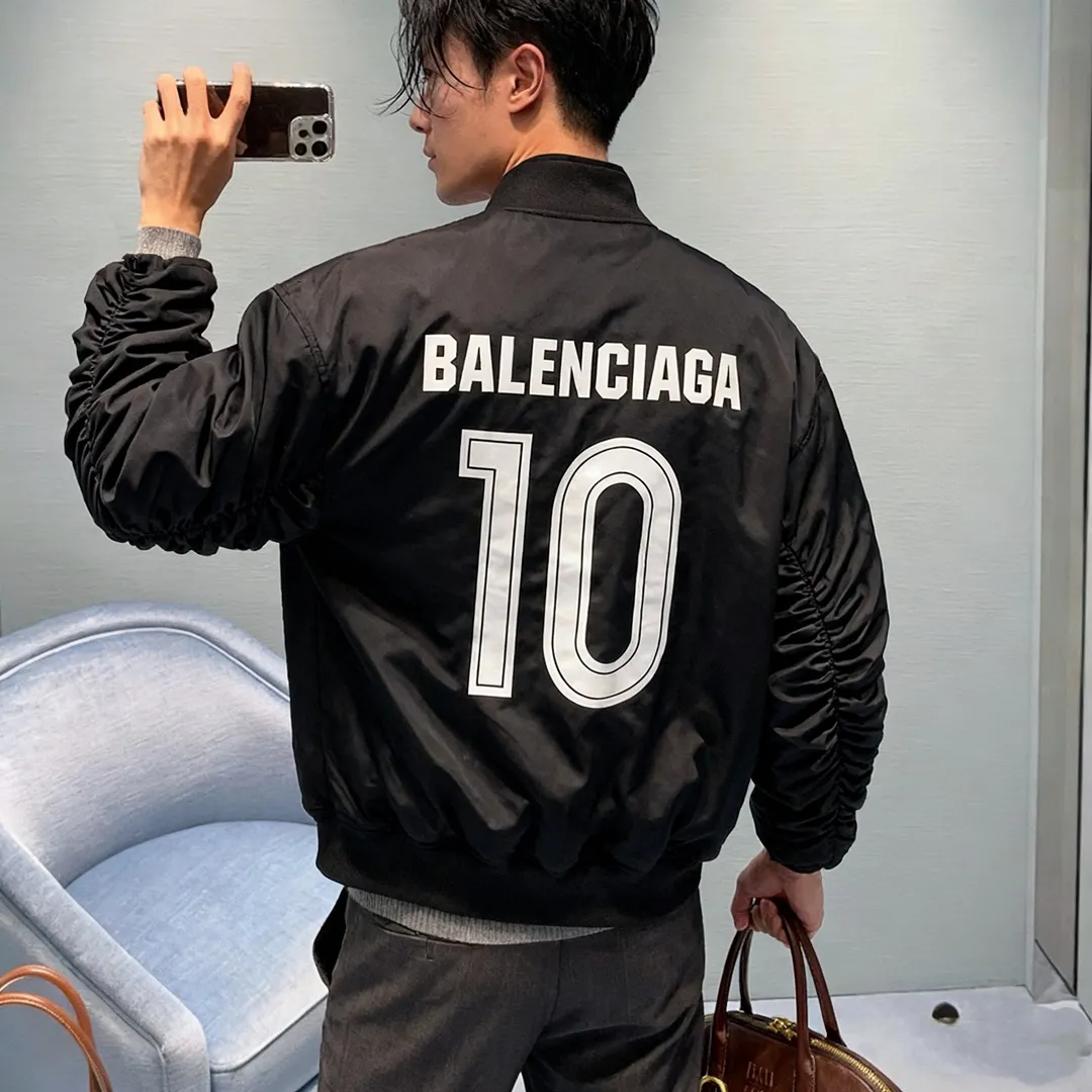 Balenciaga / Balenciaga Manchester United embroidered baseball flight cotton jacket Upper body consultation picture ℹ️