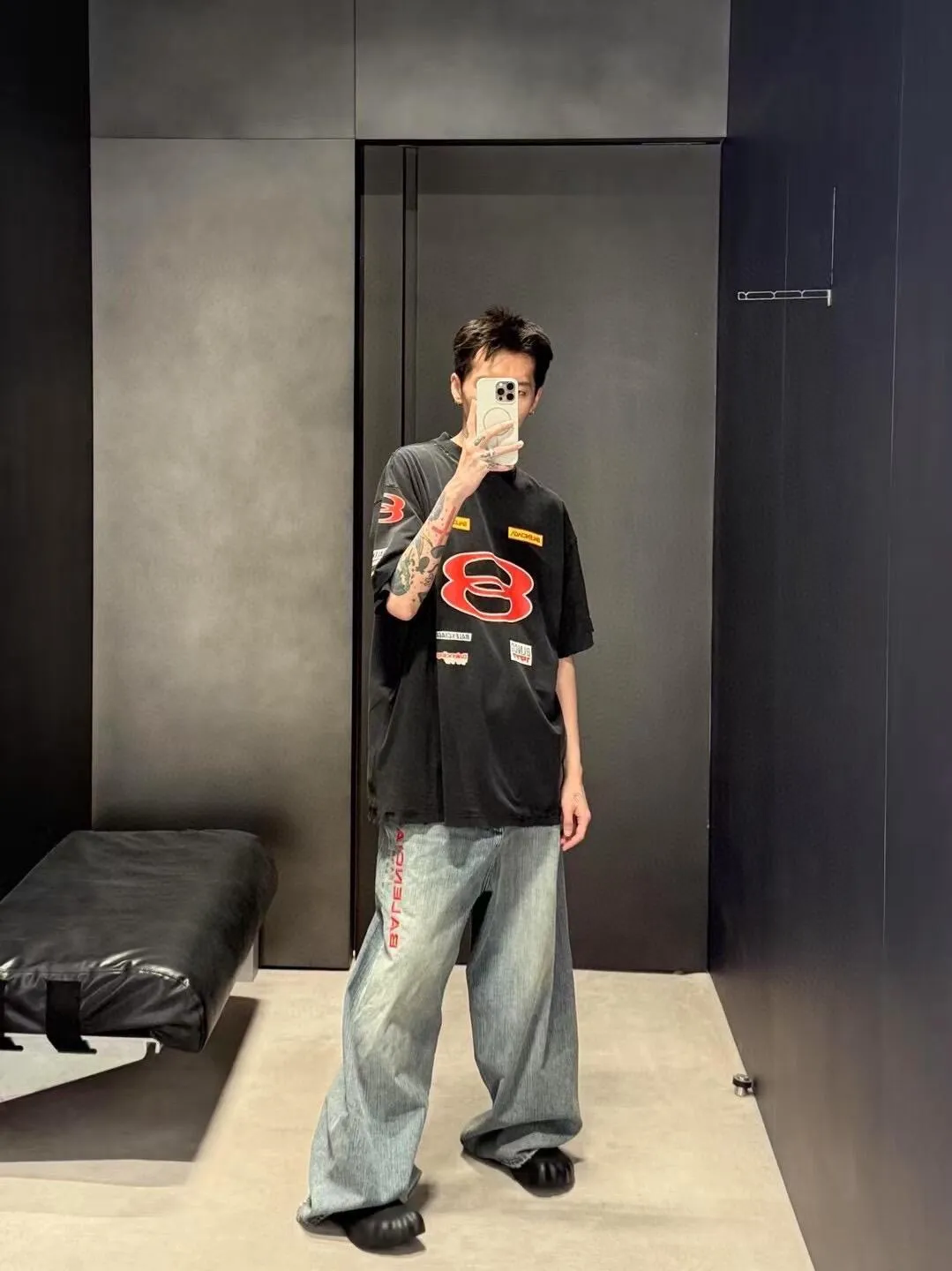 Model picture